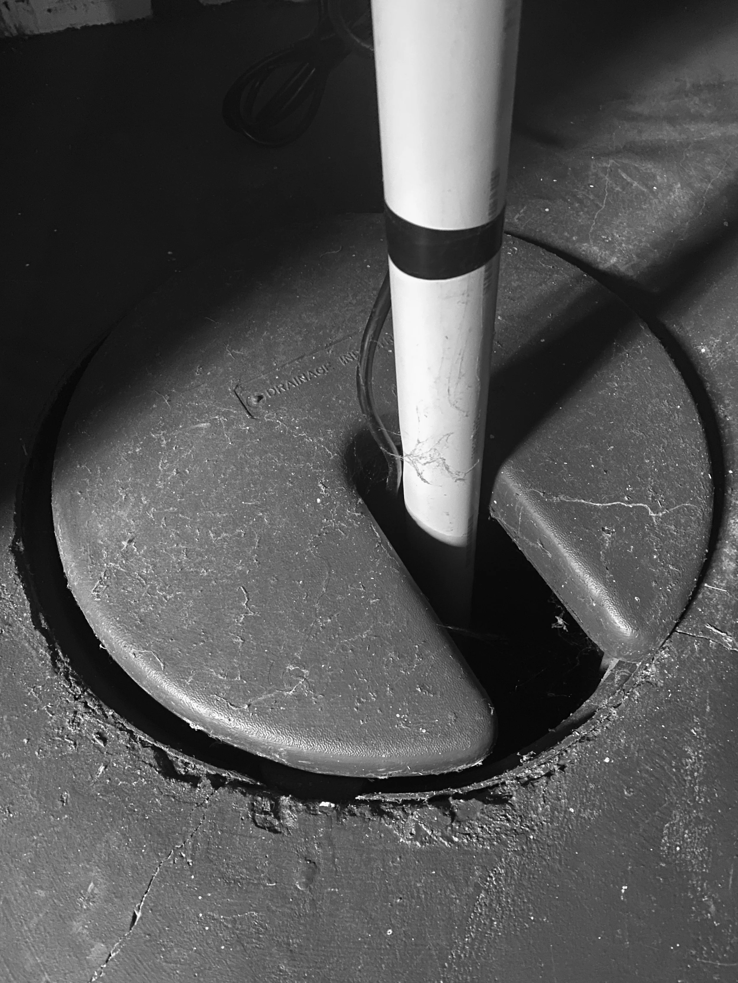 ❄️ How to Prepare Your Sump Pump for Winter (So It Doesn’t Fail When You Need It Most)