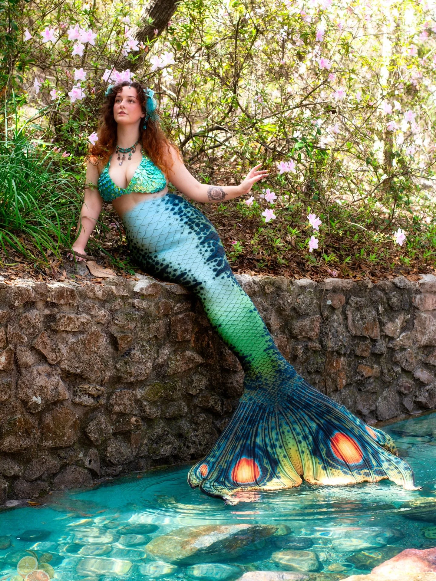 A gator-y semi self portrait for today. I&rsquo;ve been playing around a lot with masking and cloning, putting my nose in it and making myself learn 😅 so those will all get better with more time and practice. Thanks to @thecaspianmermaid for helping