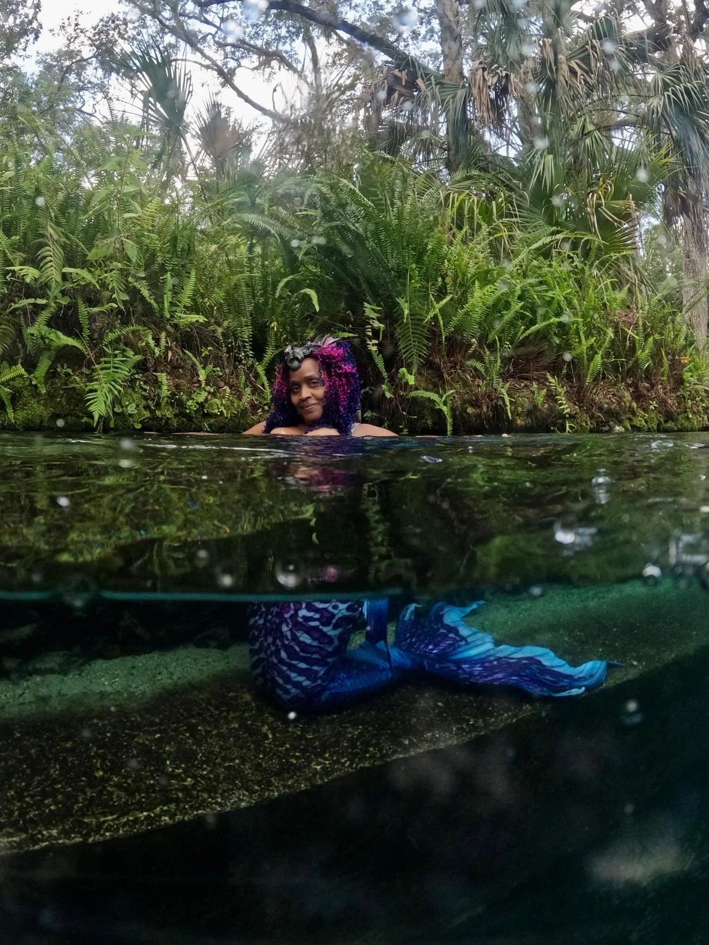 A mermaid in her natural habitat. 
.
.
.
Featured mermaid: @moodiemermaid 
Tail: @finfolkproductions x @merbellastudios 
.
.
.
#mermaidphotography #floridaphotographer #underwaterphotography #mermaidcore #mermaidtail #finfolk #merbella