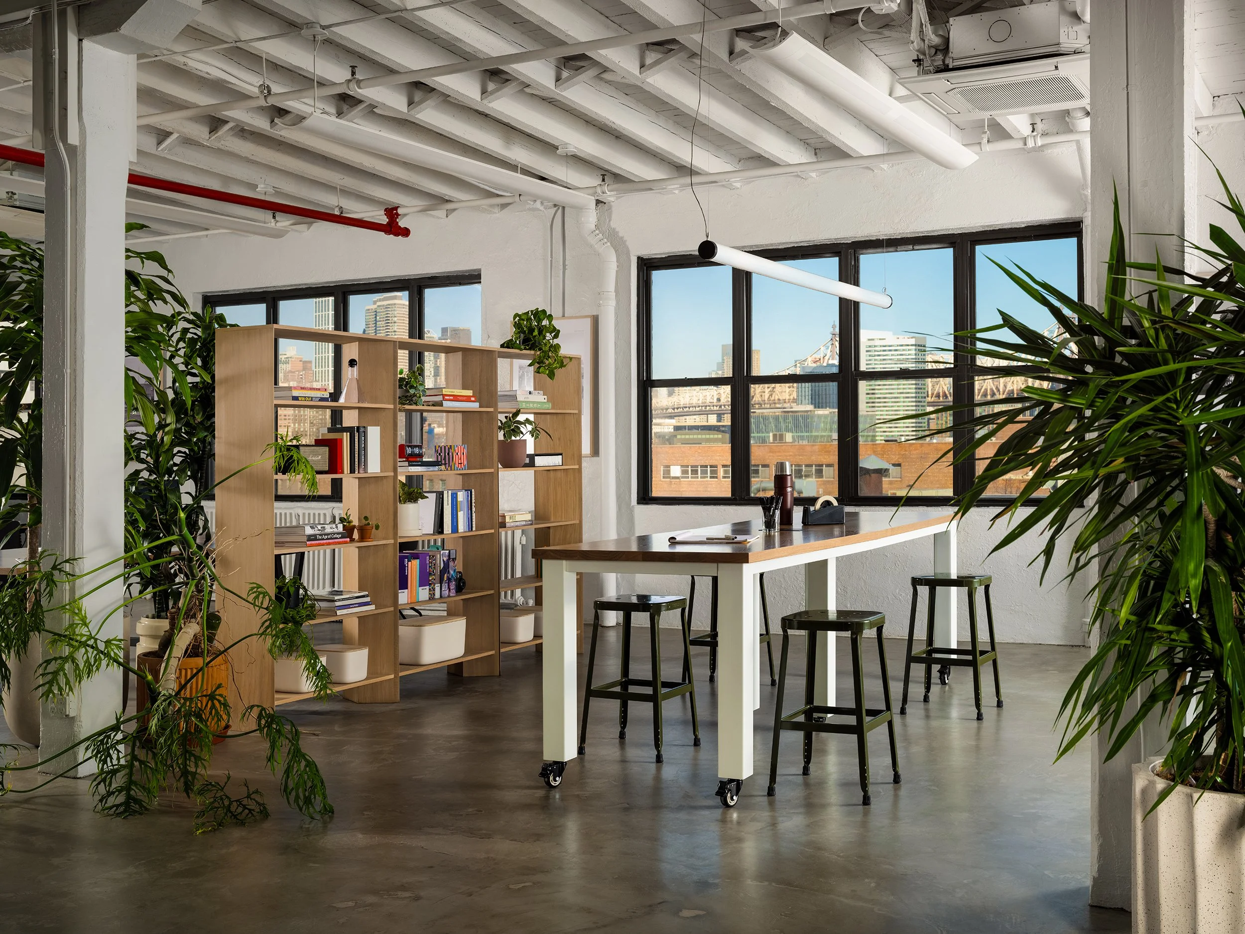 gala-magrina-long-island-city-queens-new-york-office-07.jpg