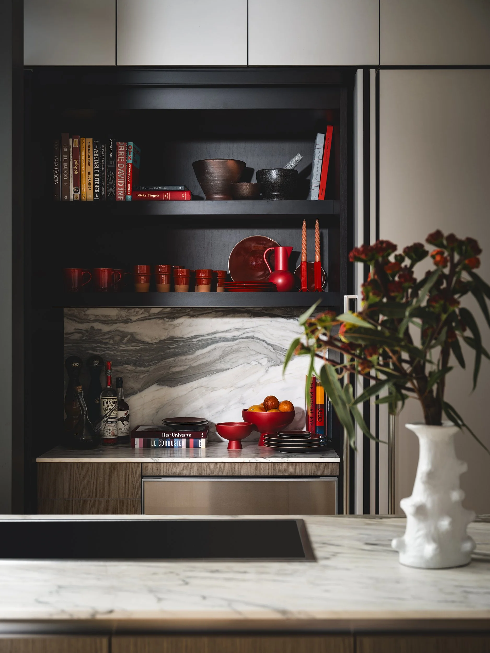 avroko-chelsea-interior-kitchen-dining-room-03.jpg
