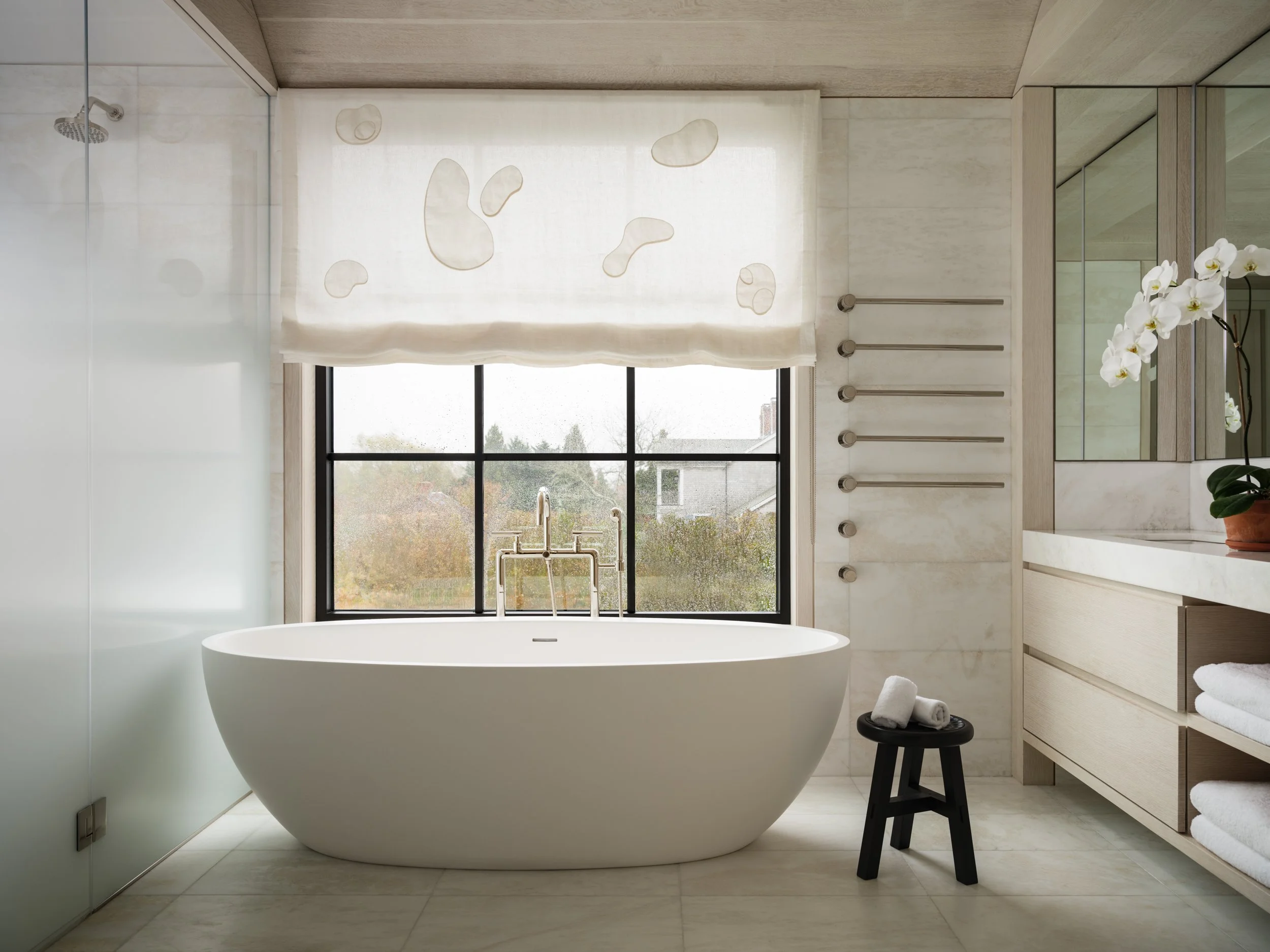 valerie-pena-sagaponack-hampton-bath-room-02.jpg