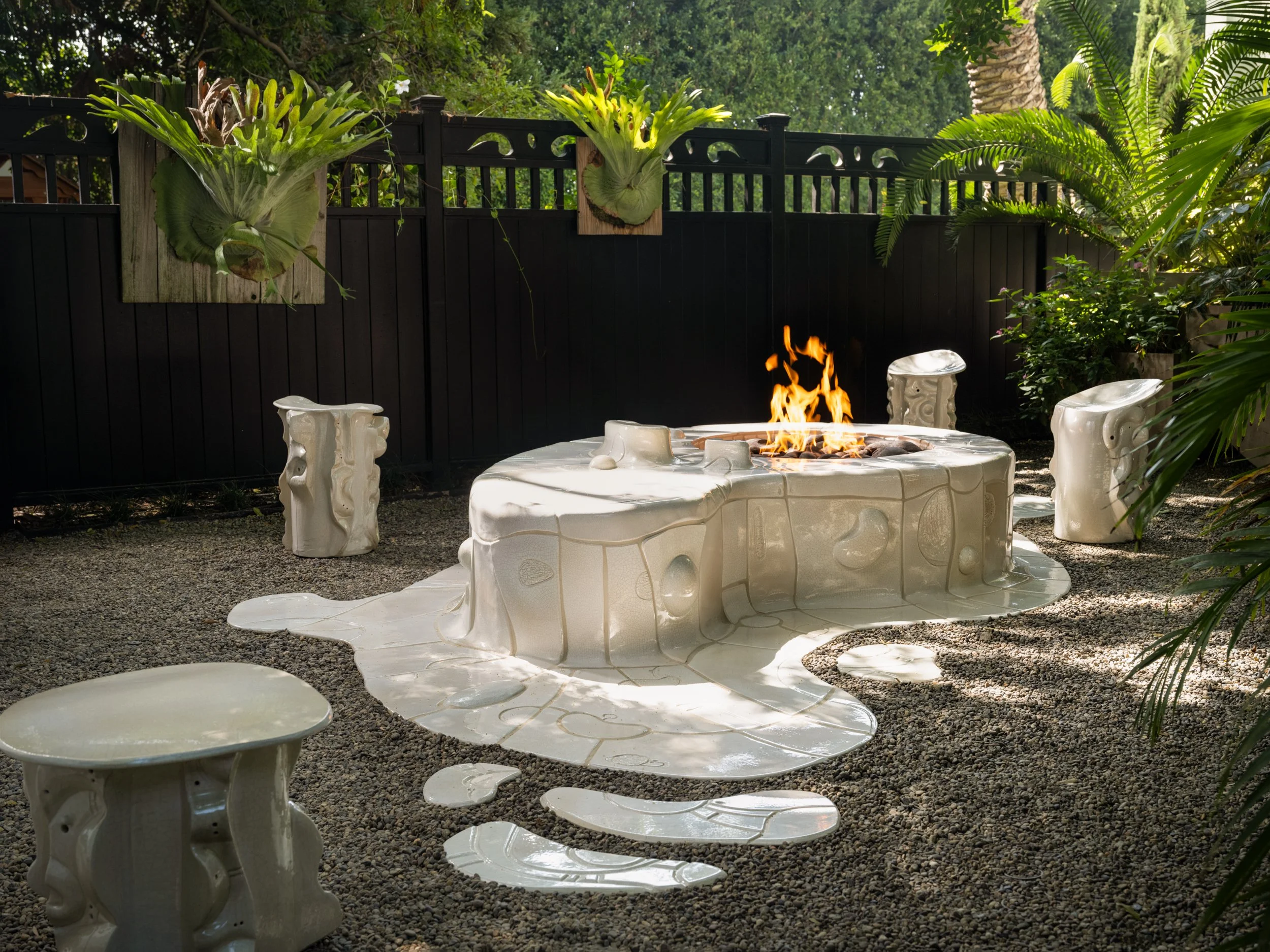 the-future-perfect-the-goldwyn-house-outdoor-04.jpg