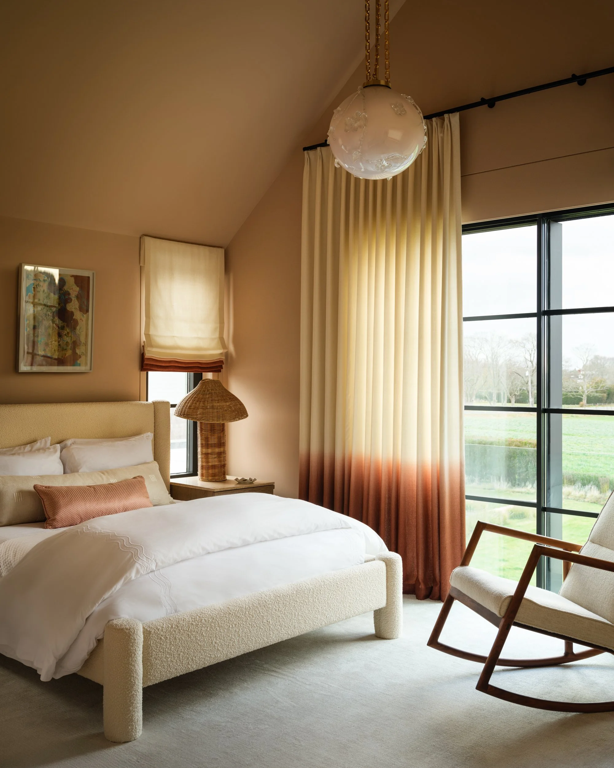 valerie-pena-sagaponack-hampton-bedroom-20.jpg