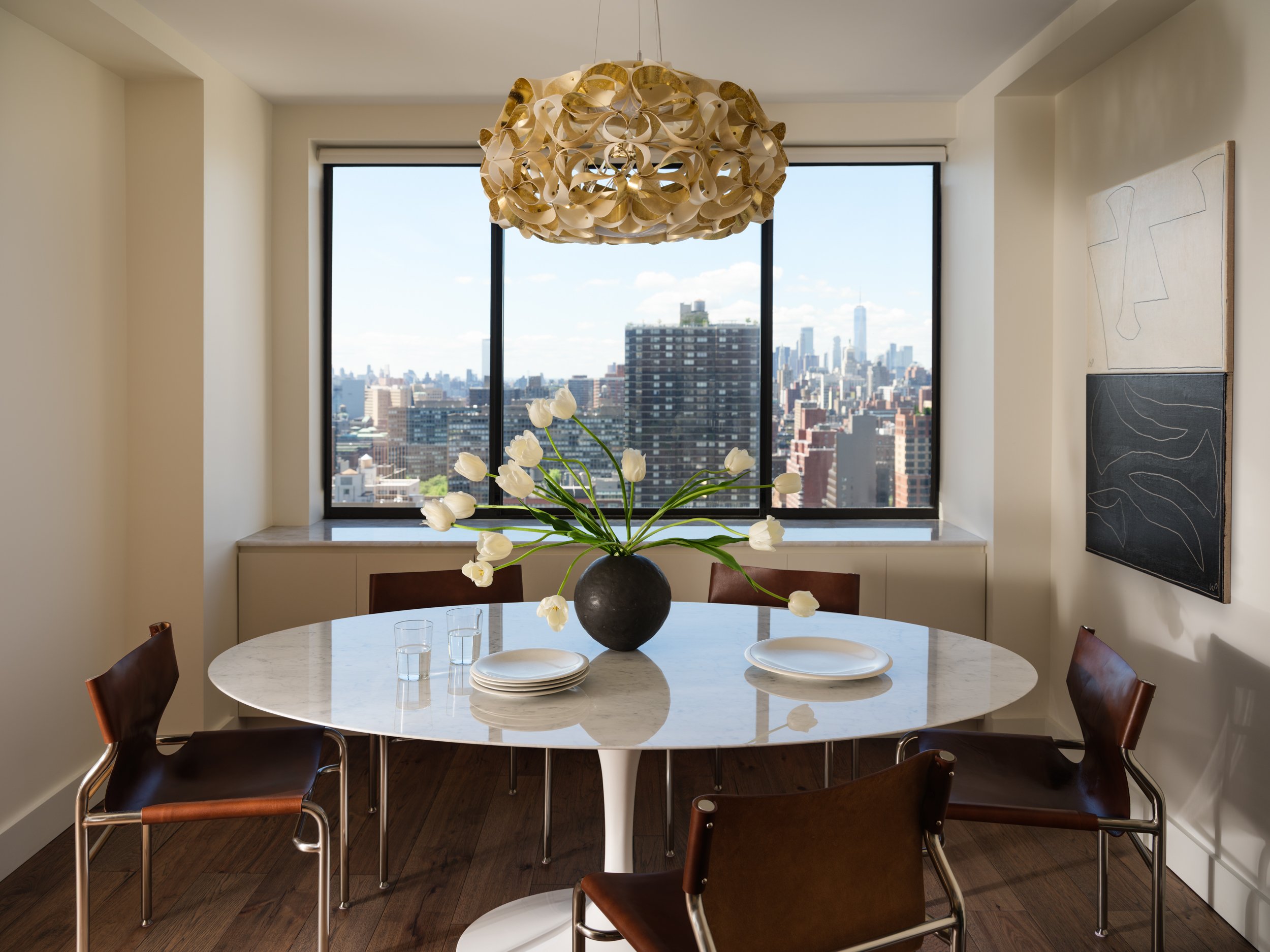 lara-apelian-studio-interior-design-midtown-dining-room-04.jpg
