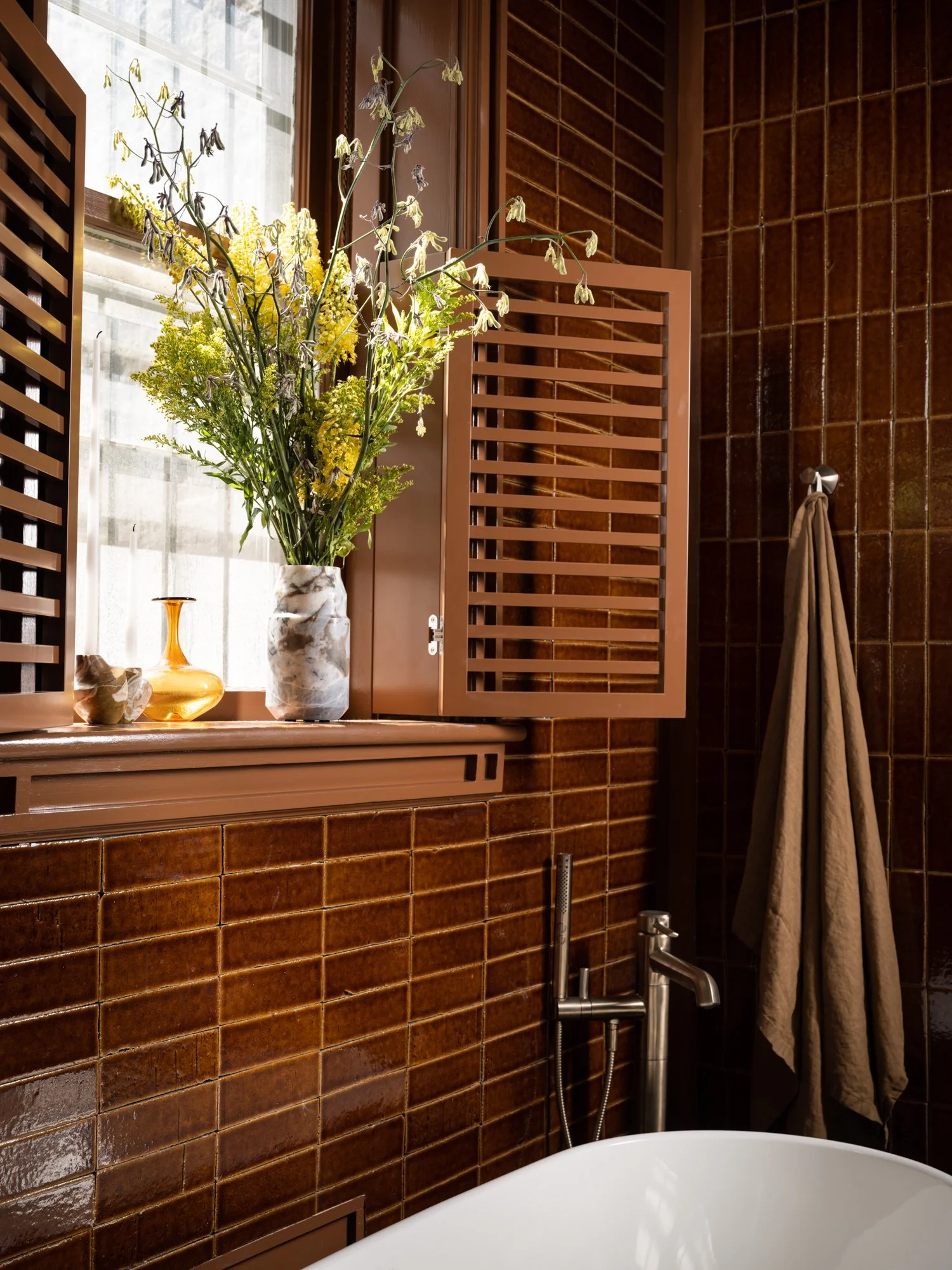 ahmad-abouzanat-kips-bay-show-house-new-york-interior-design-06.jpg
