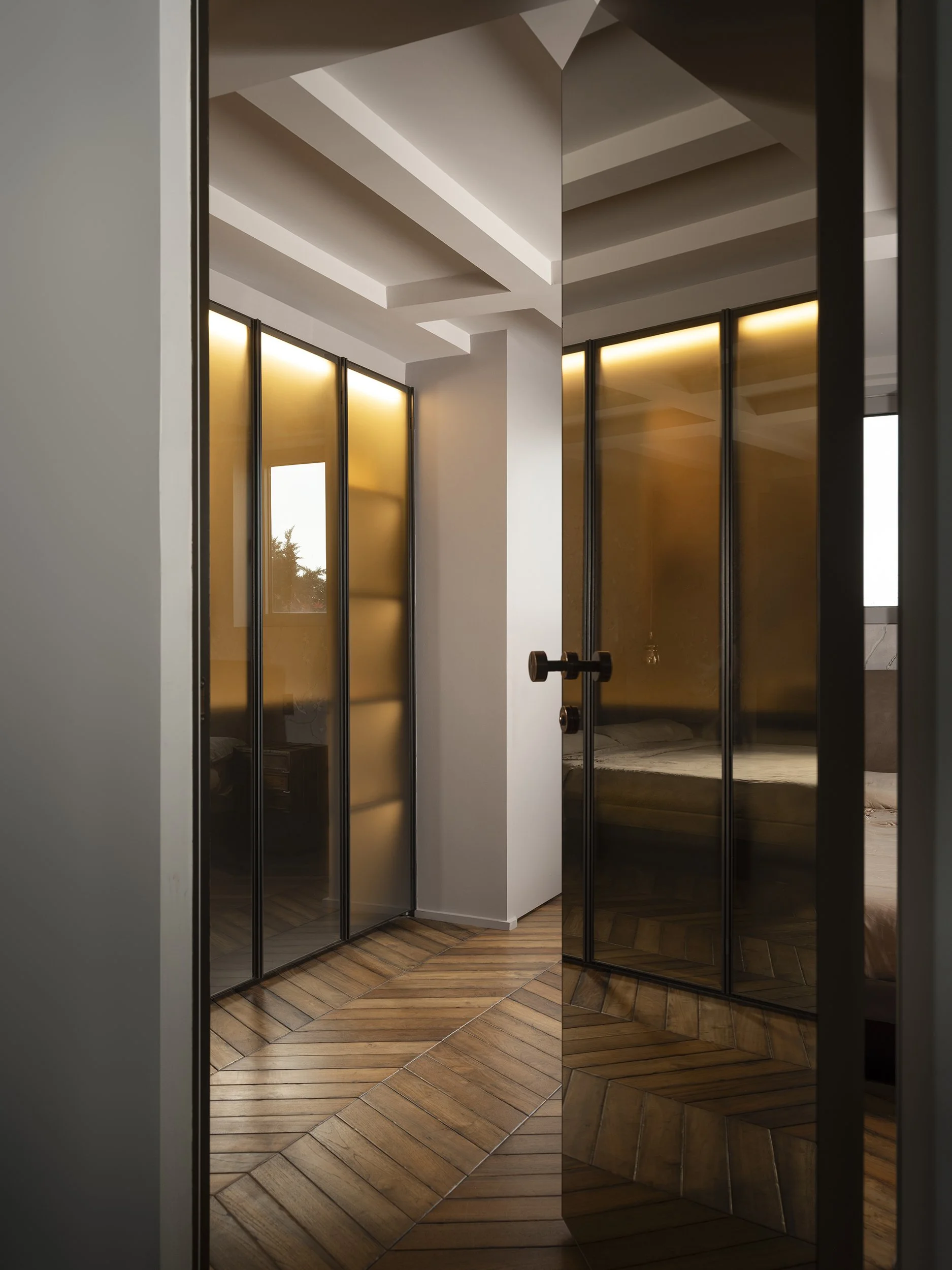 pdc-mountain-west-upper-west-side-interior-design-loft-closet-02.jpg