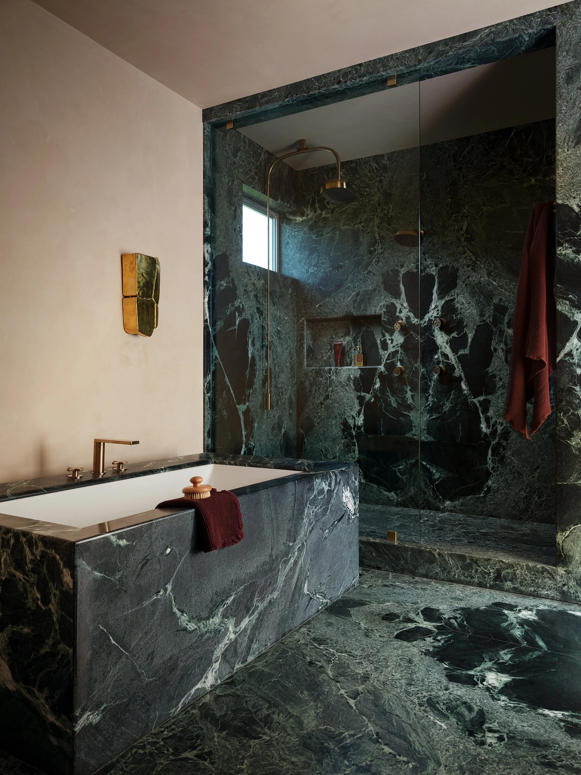 huma-sulaiman-los-angeles-thus-interior-design-bath-room-05.jpg