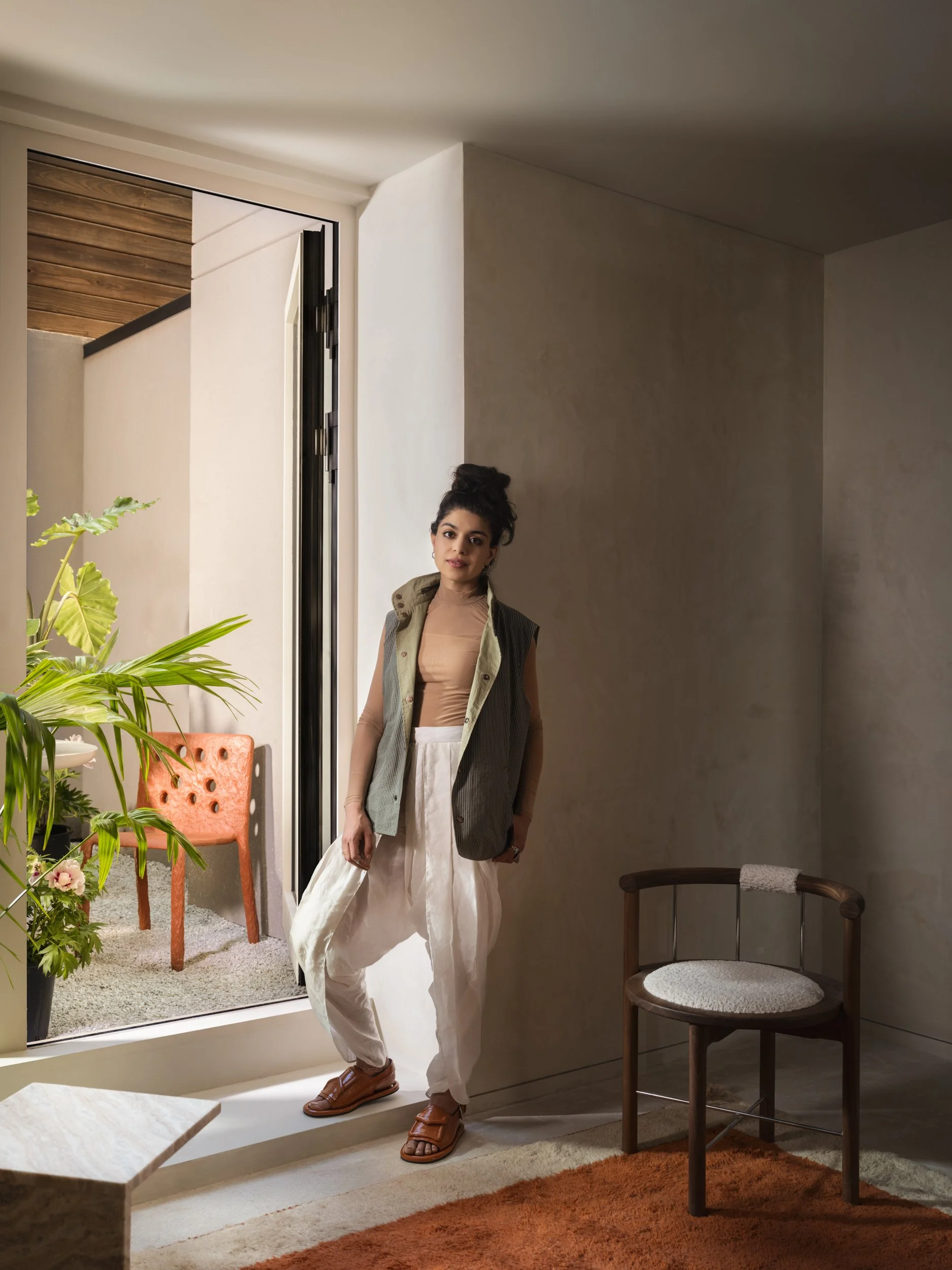 hira-sabuhi-brooklyn-interior-design-portrait-01.jpg