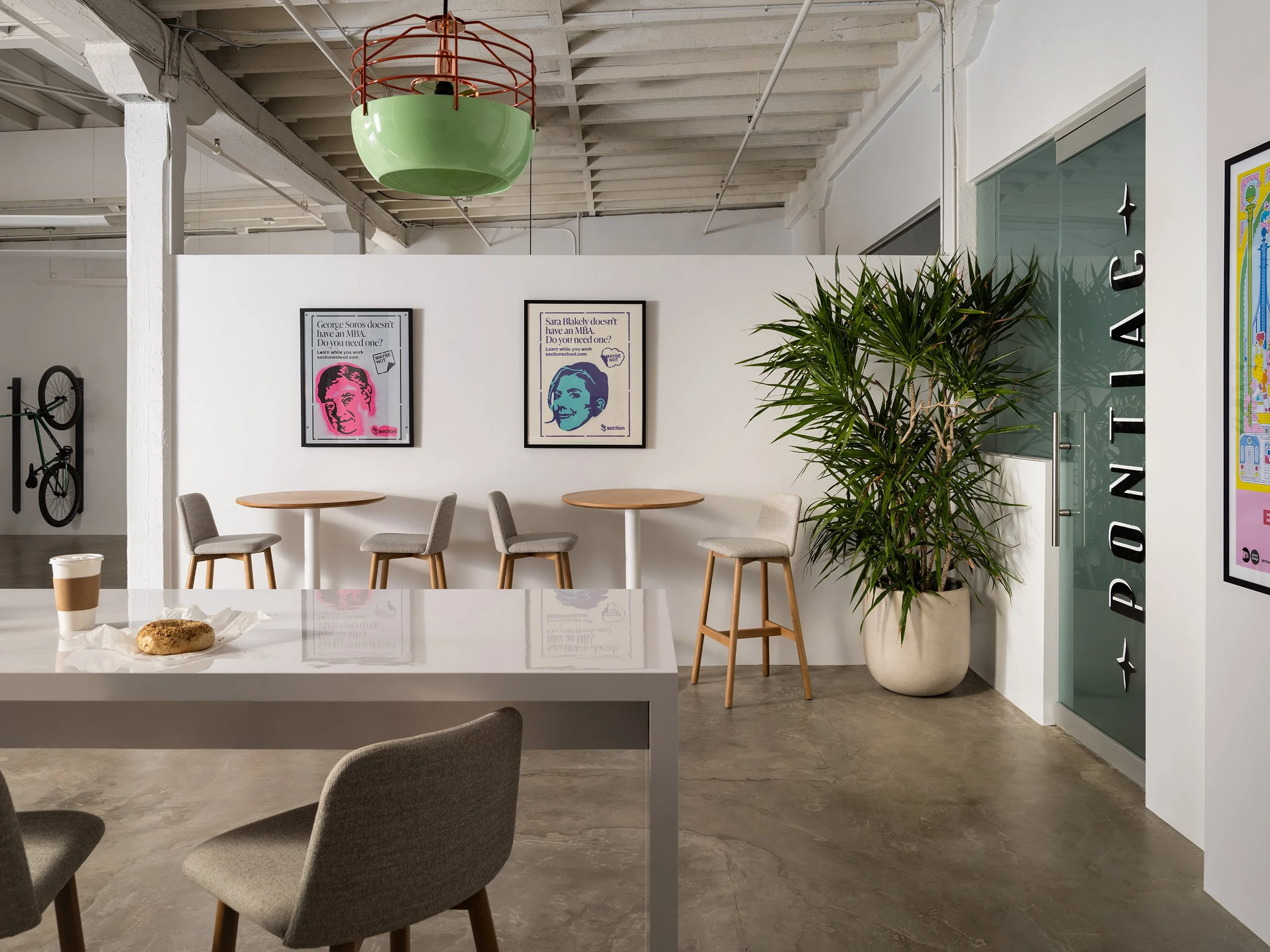 gala-magrina-long-island-city-queens-new-york-office-10.jpg