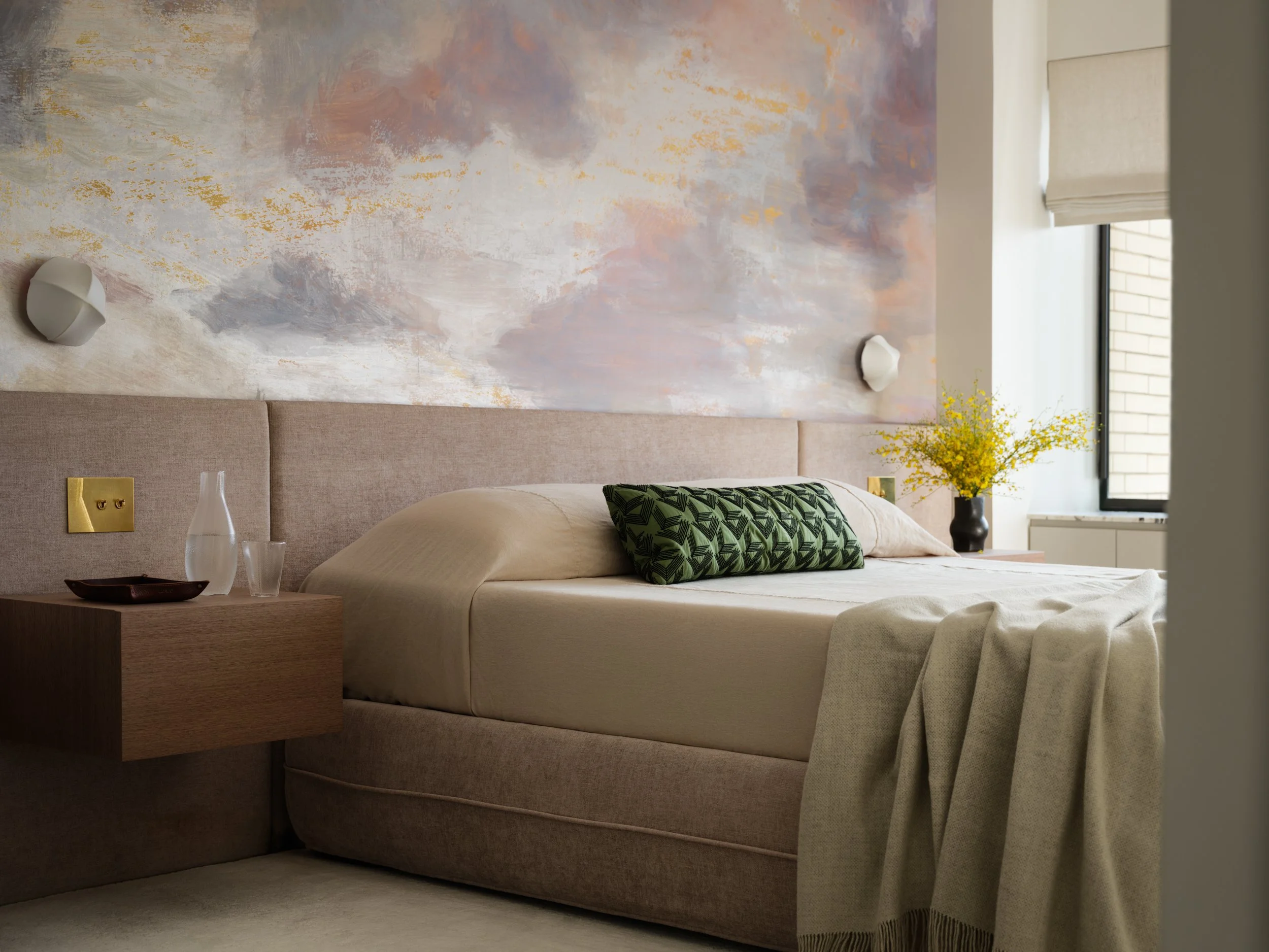 lara-apelian-studio-interior-design-midtown-bed-room-01.jpg
