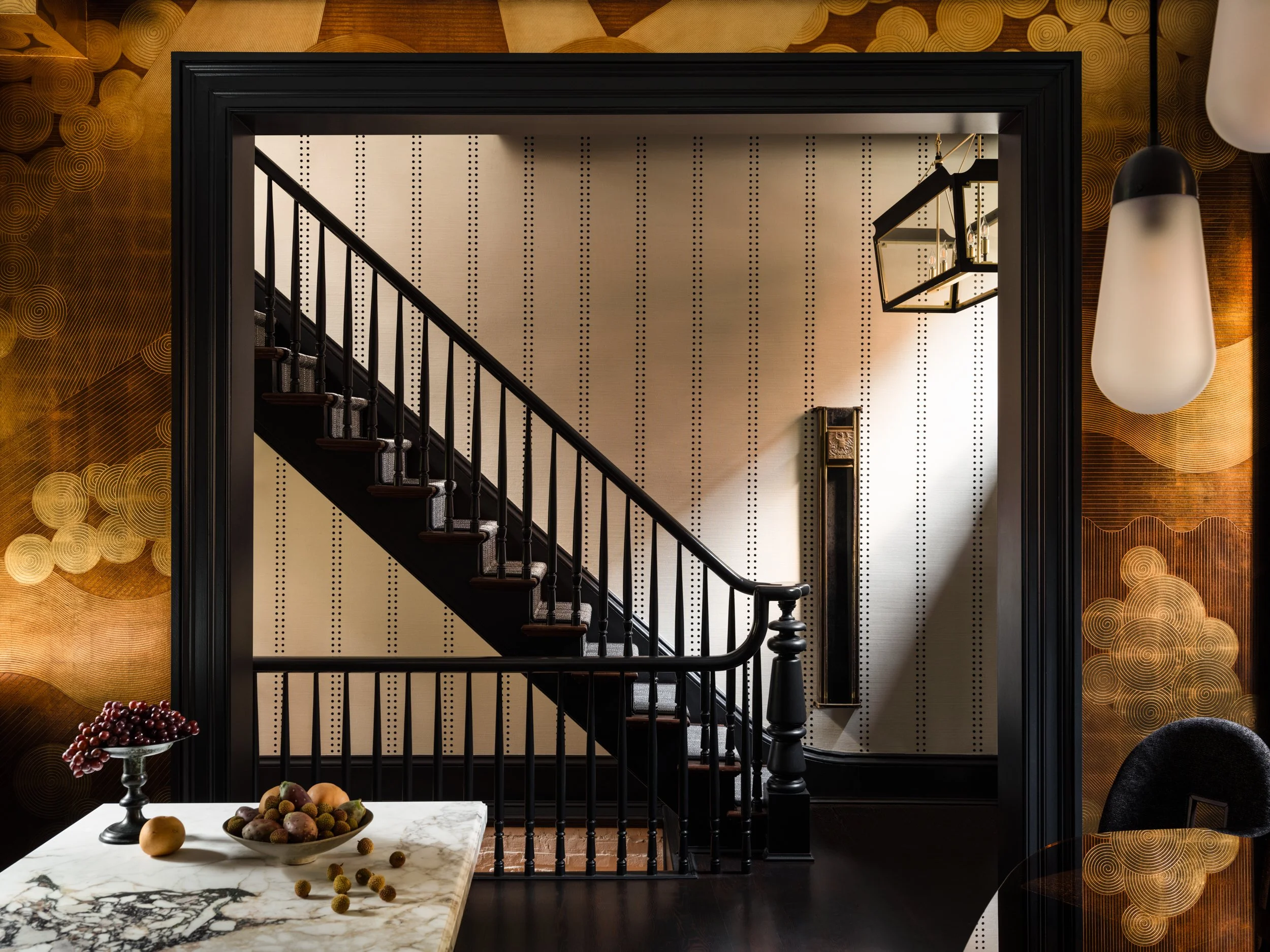 francis-interiors-west-villiage-foyer-01.jpg