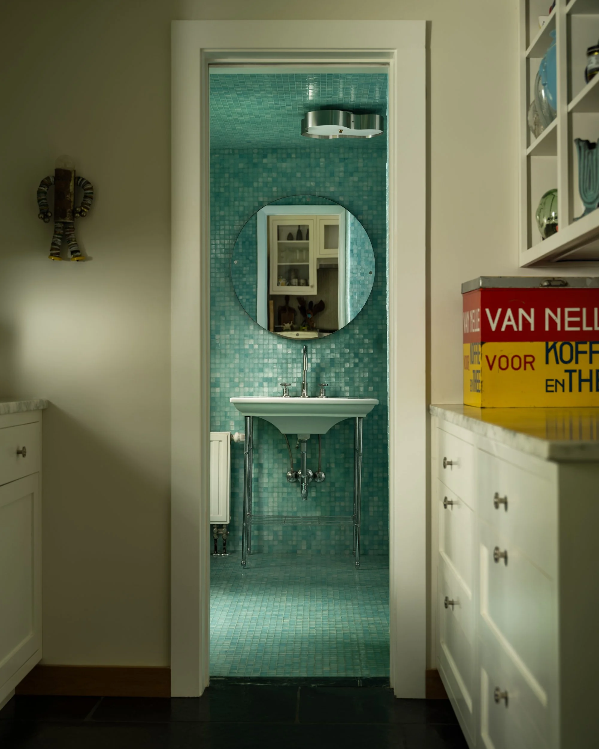 kim-hostler-juliet-burrows-upstate-acram-bath-room-01.jpg
