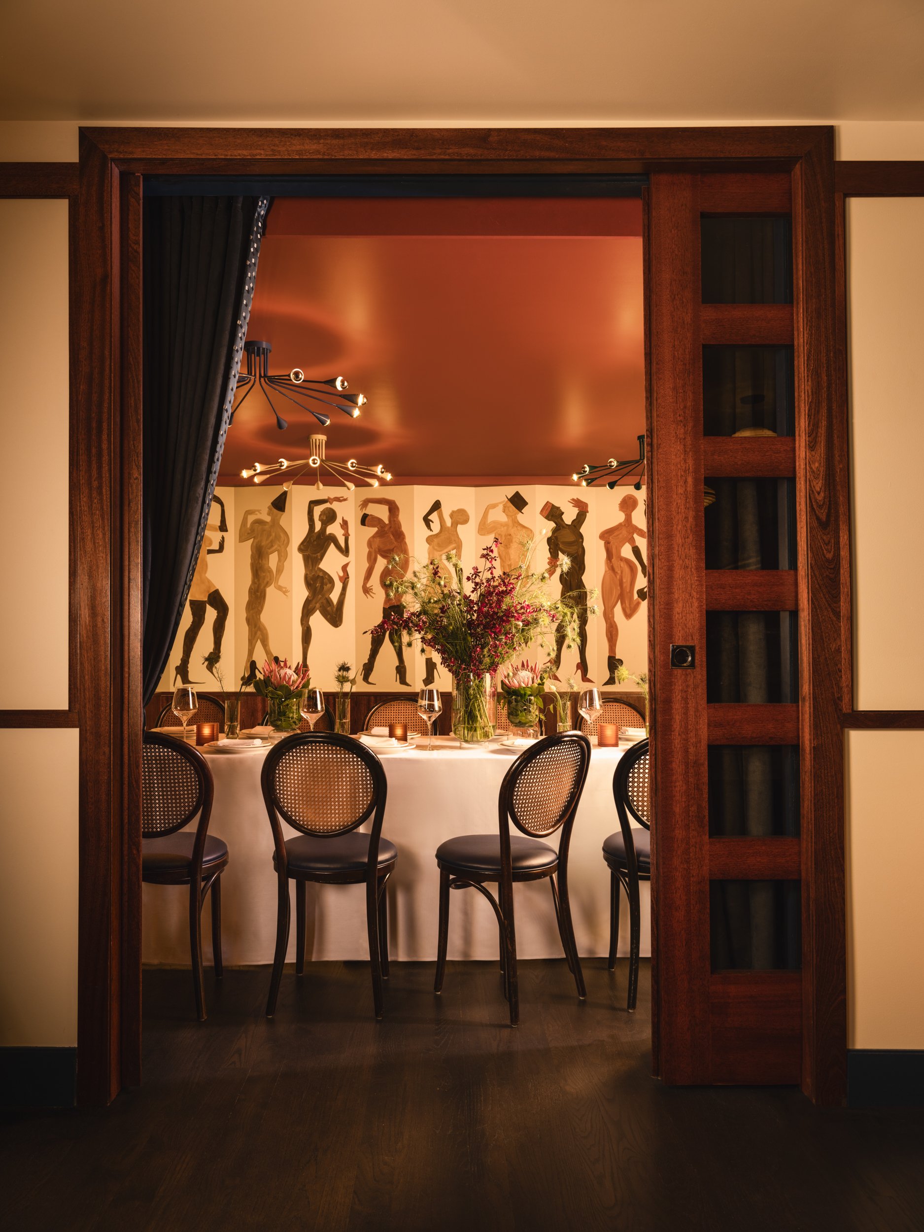 becky-carter-interior-design-cecchis-restaurant-07.jpg