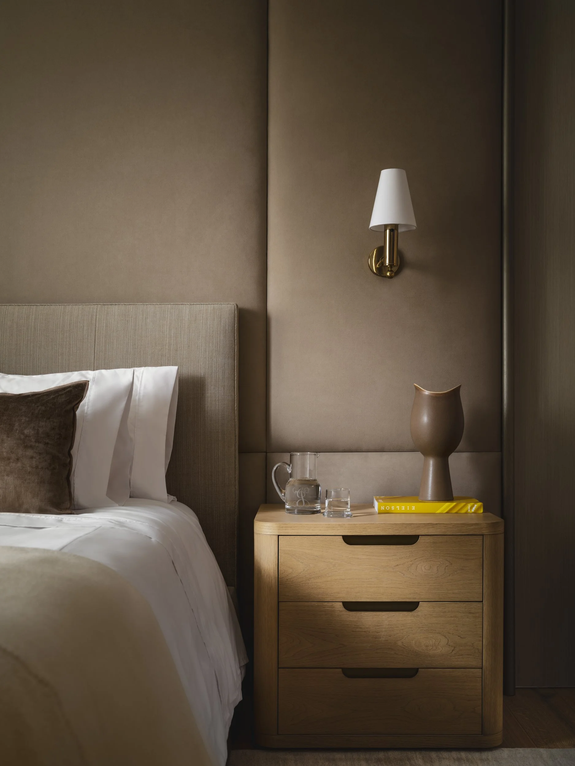 buennaventura-design-chelsea-interior-design-bed-room-02.jpg