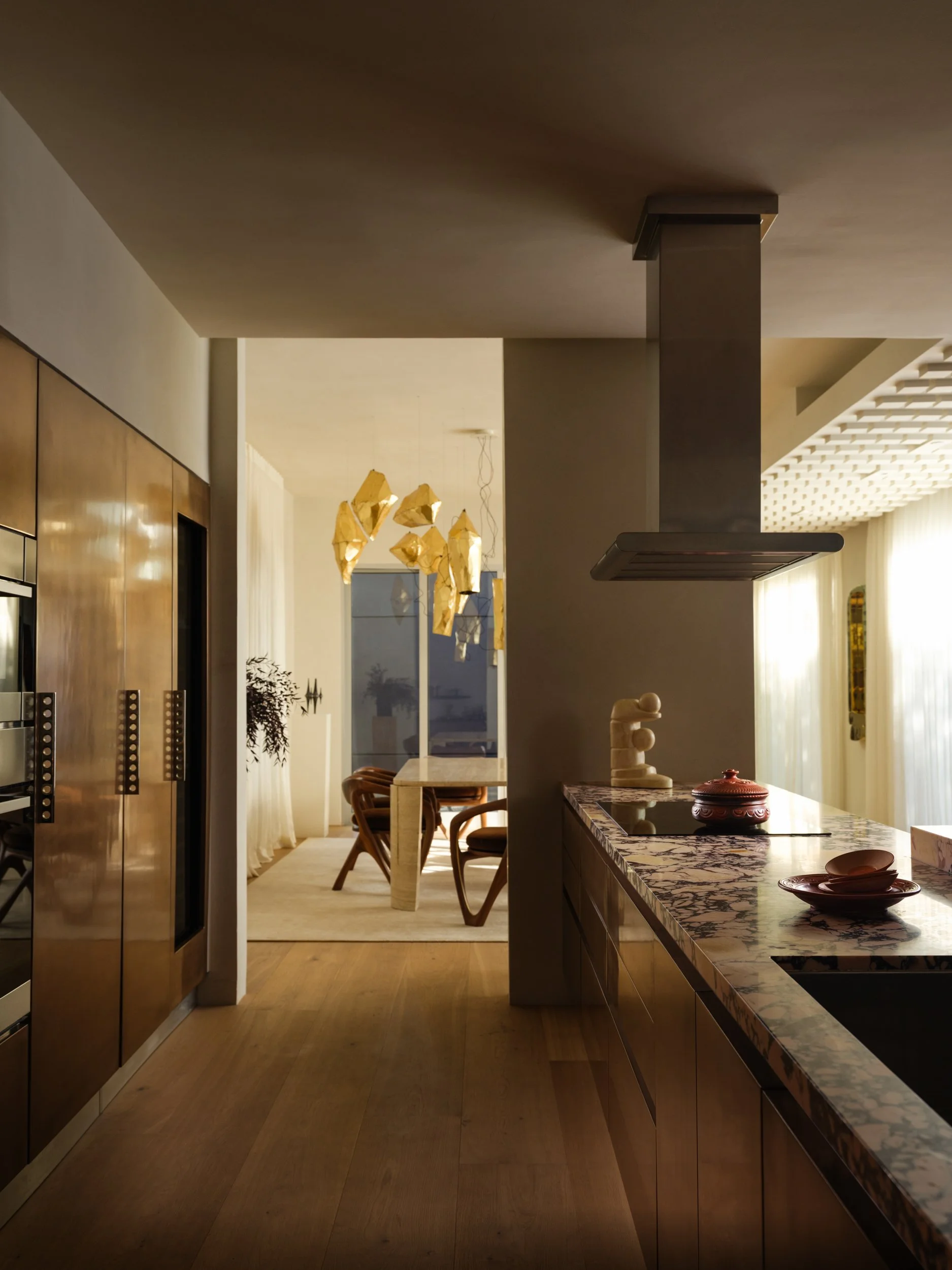 huma-sulaiman-los-angeles-thus-interior-design-kitchen-dining-room-04.jpg