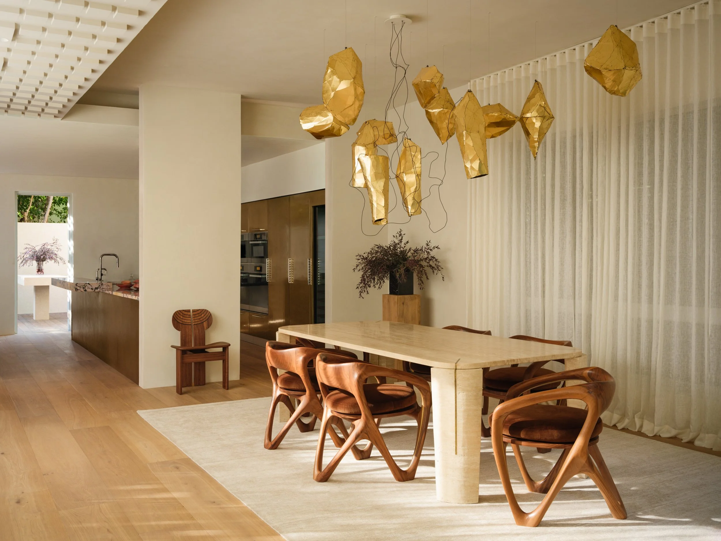 huma-sulaiman-los-angeles-thus-interior-design-kitchen-dining-room-06.jpg