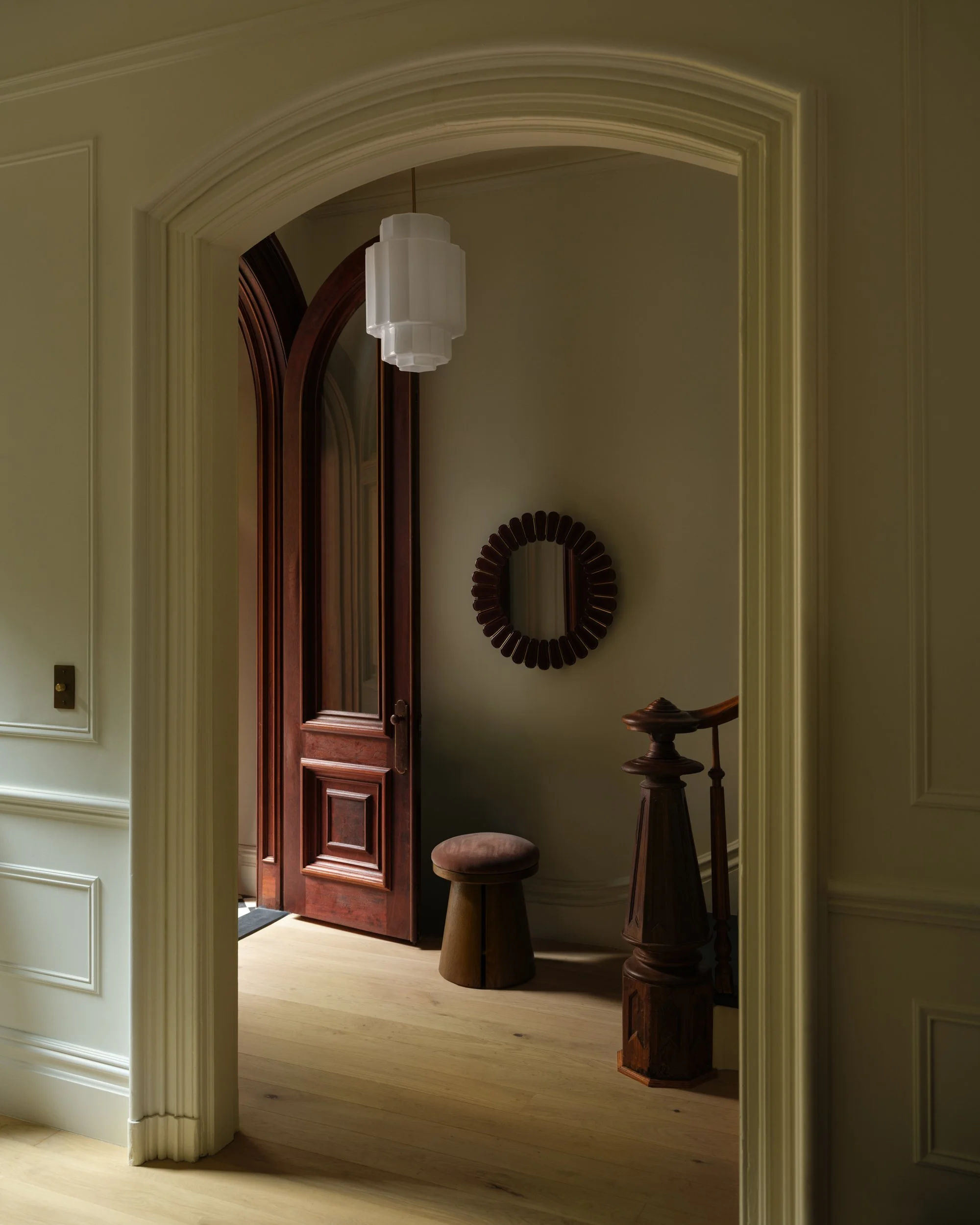 brownstone-boys-boerum-hill-foyer-design-01.jpg