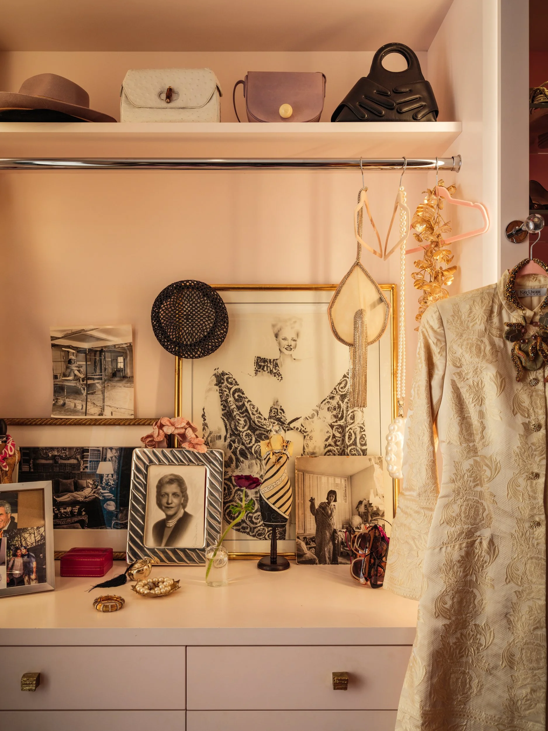 soho-loft-jamie-drake-design-closet-1.jpg