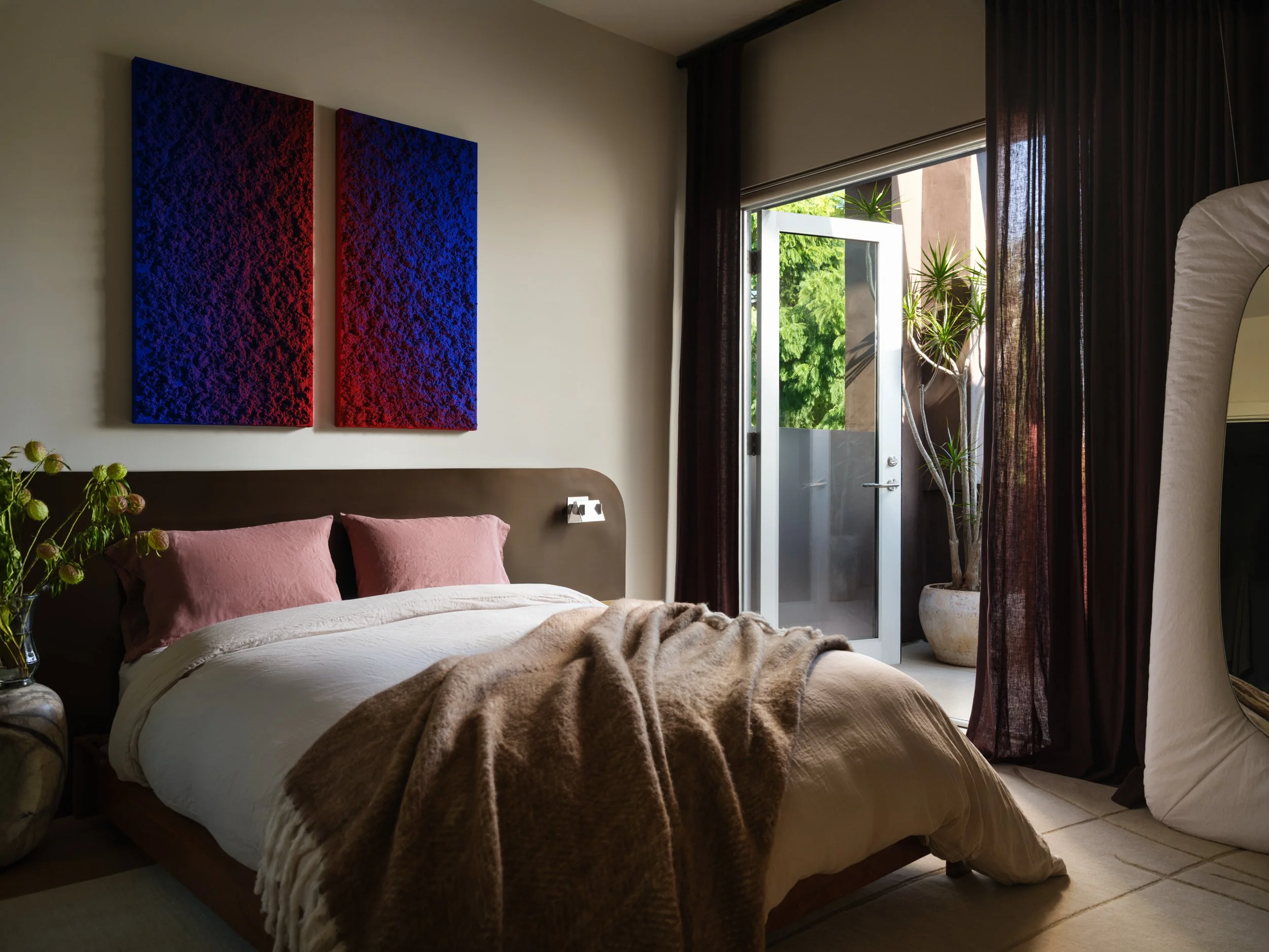 huma-sulaiman-los-angeles-thus-interior-design-bed-room-01.jpg