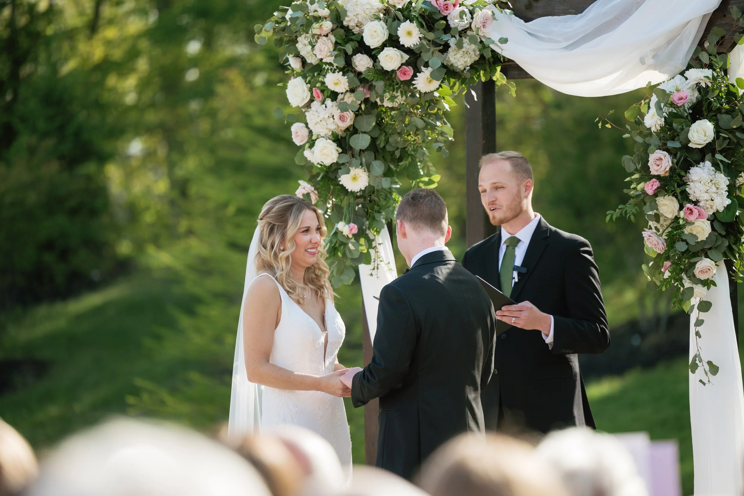 A Wedding Day That Feels Like Your Own Private Escape