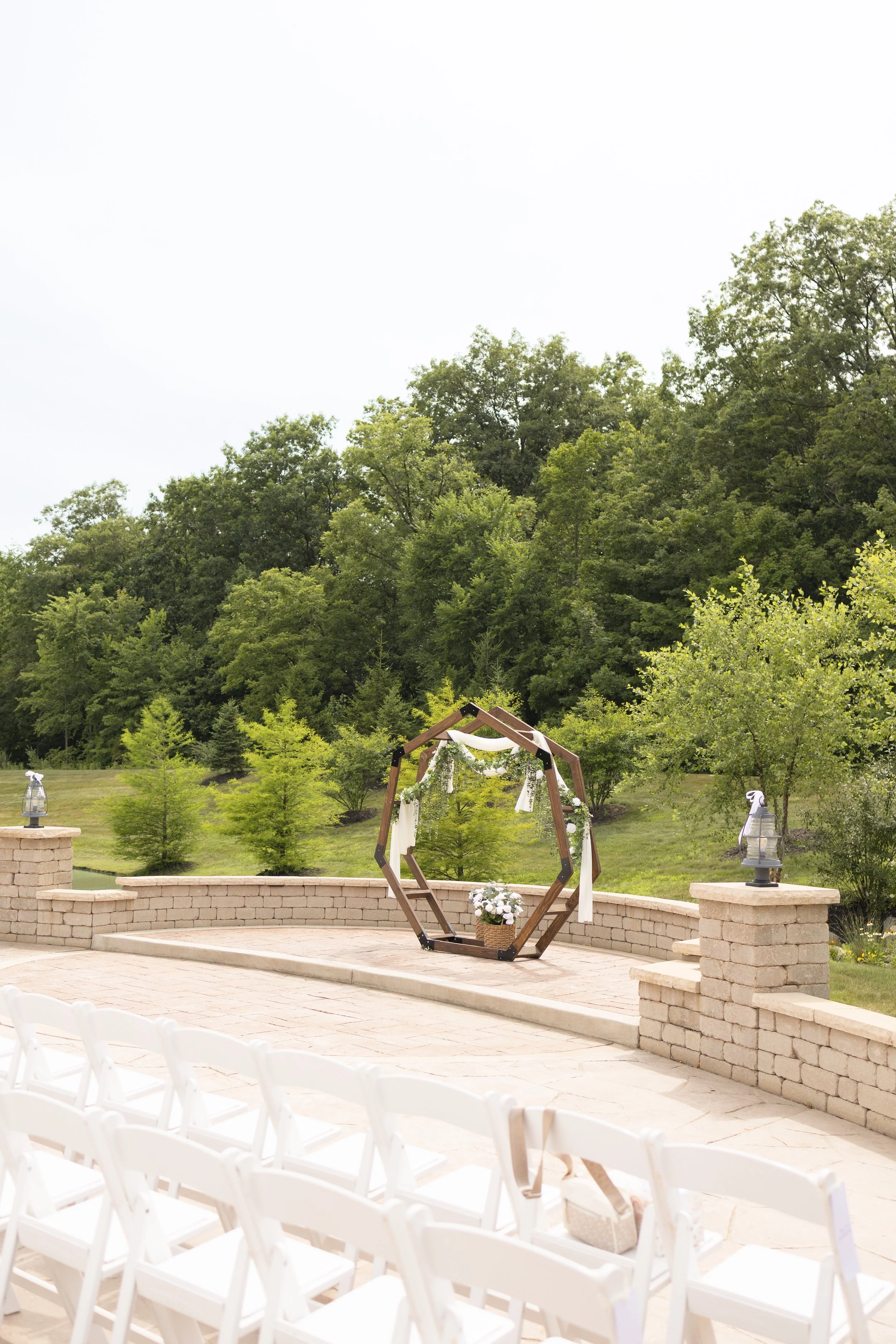TEASERS-ruiz_wedding-white_oak_farm-michigan_city_indiana-photographer-34.jpg
