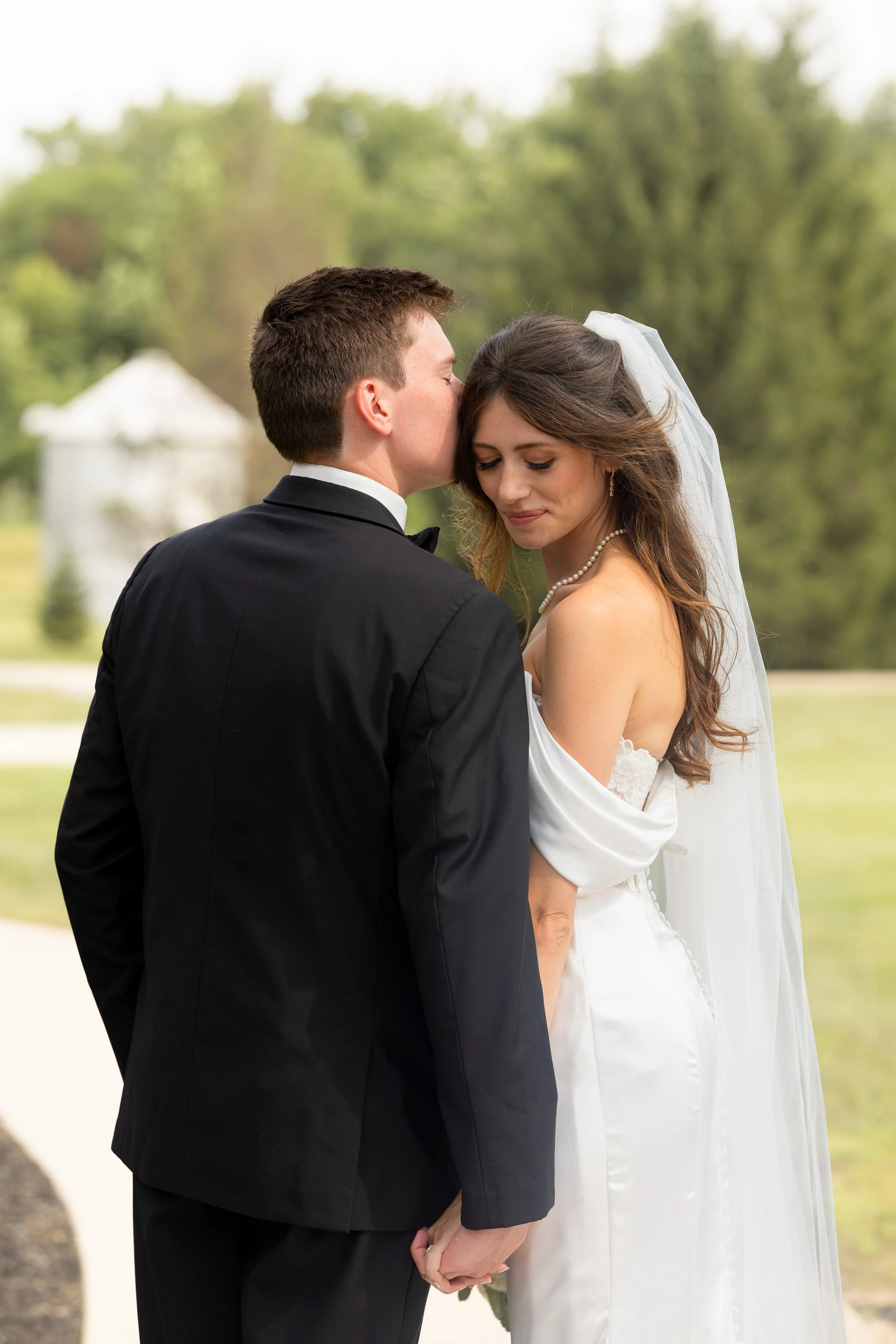 TEASERS-ruiz_wedding-white_oak_farm-michigan_city_indiana-photographer-33.jpg