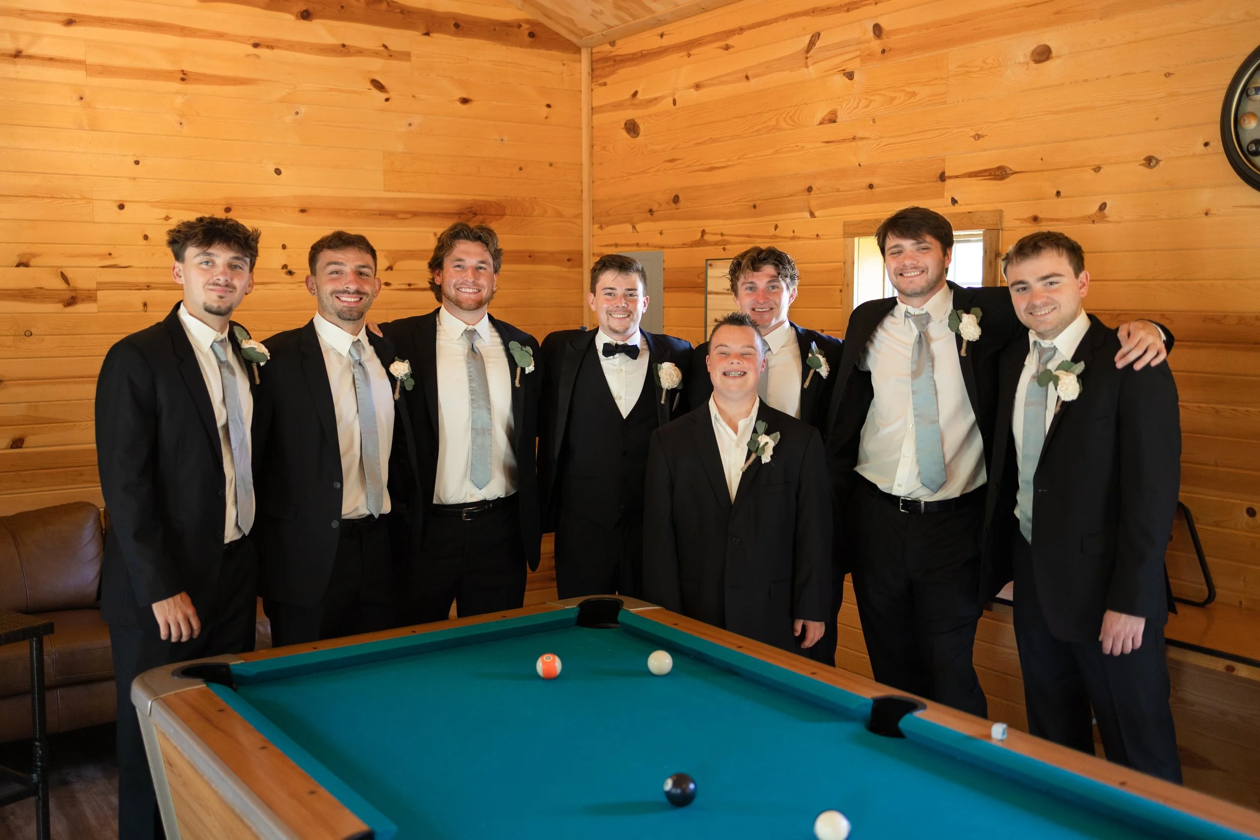 TEASERS-ruiz_wedding-white_oak_farm-michigan_city_indiana-photographer-13 (1).jpg