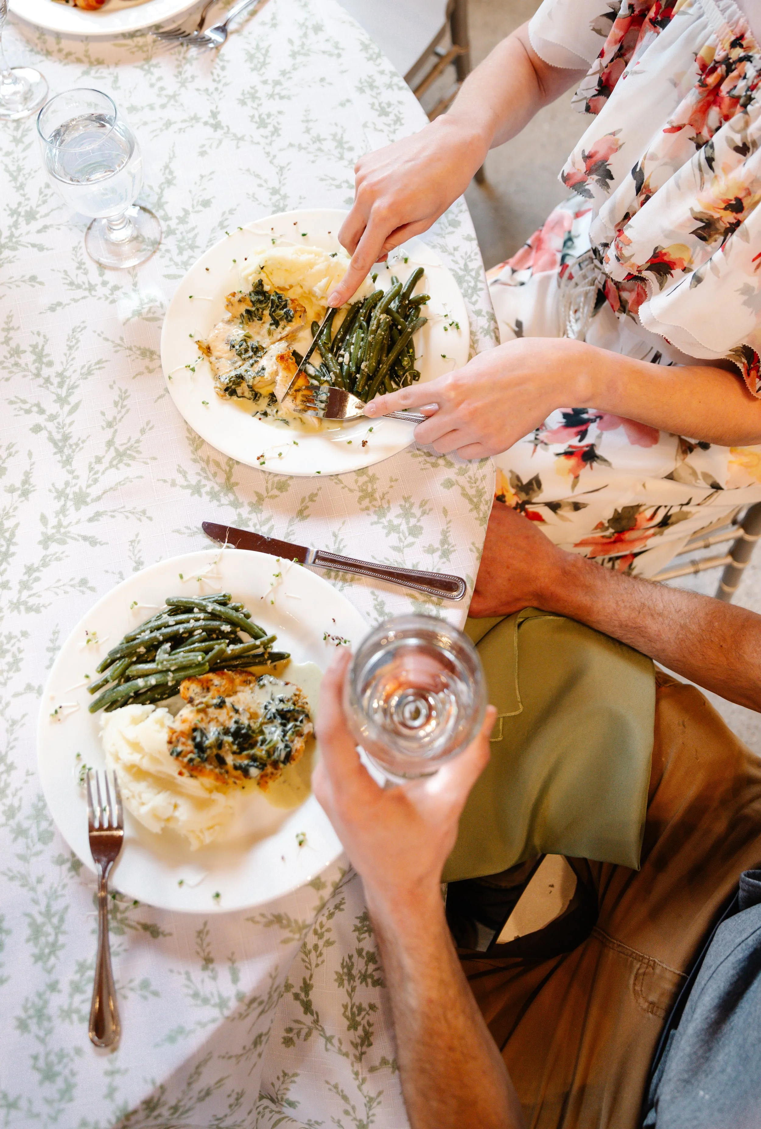 ClassicCatering&Events_Petals_Lifestyle_BrandShoot_March2025-380.jpg