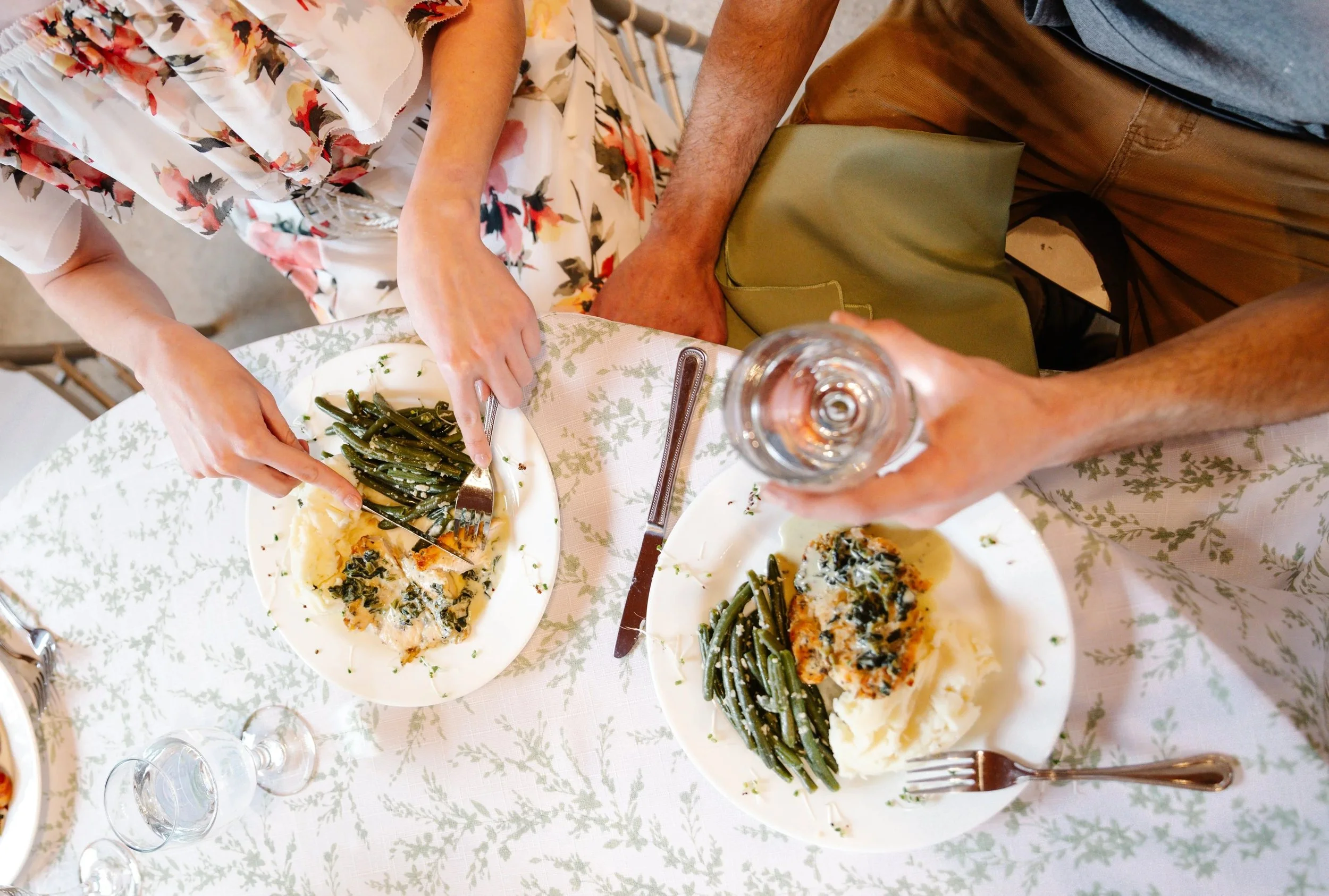 Your Wedding Menu, Made Easy at White Oak Farm Venue 