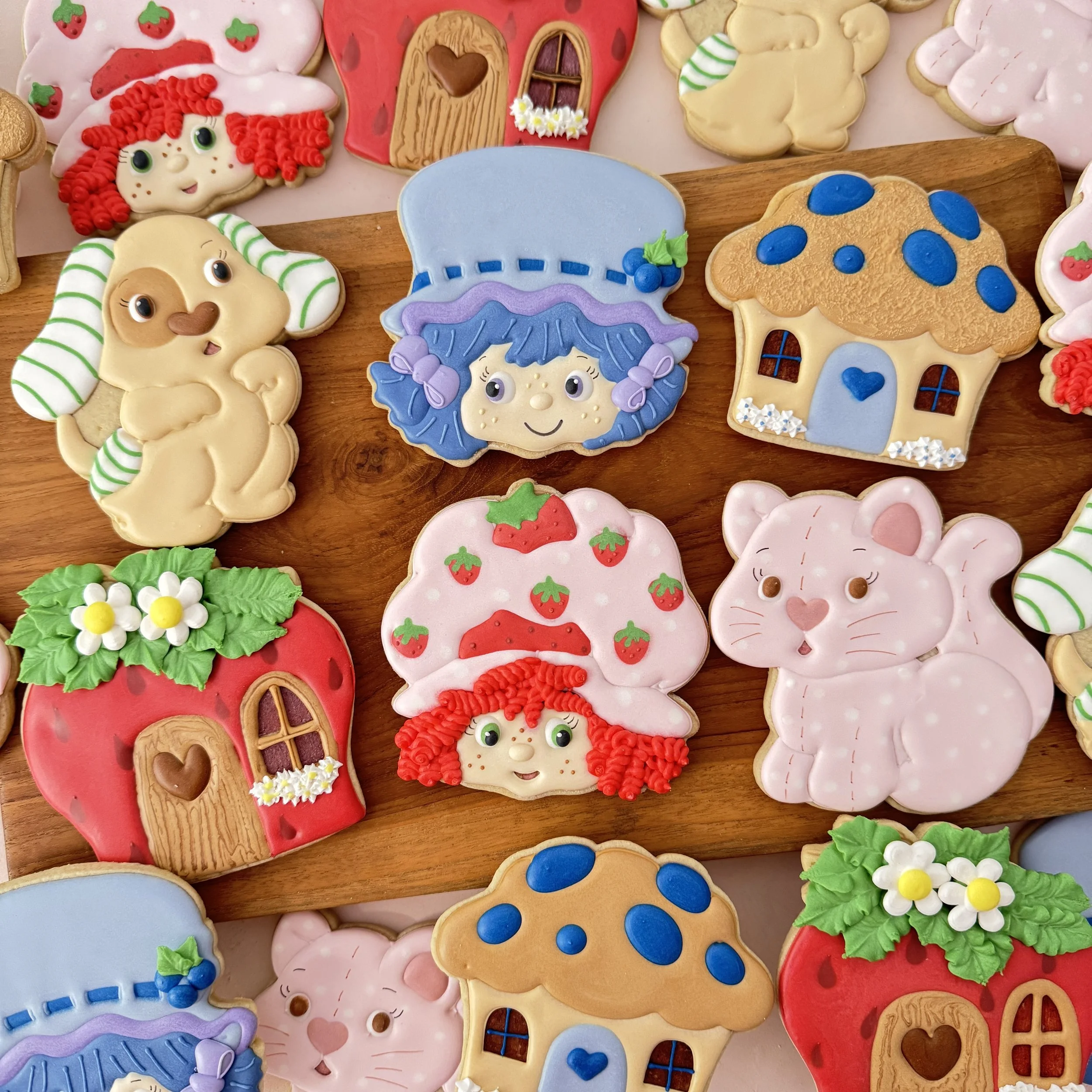 May 31 - A Berry Sweet Cookie Decorating Class