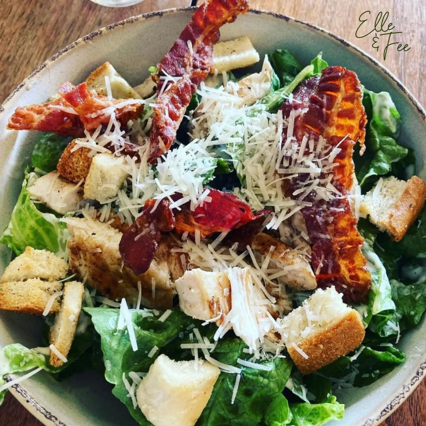 Summer is coming and it's the perfect time to try our Salads for lunch. Our popular one is the Chicken Caesar Salad. 

Have a look at our menu on our website to find out more. 

#lunch #surreycafe #surreyrestaurant #surreybars#ashfordsurrey #ashfordr