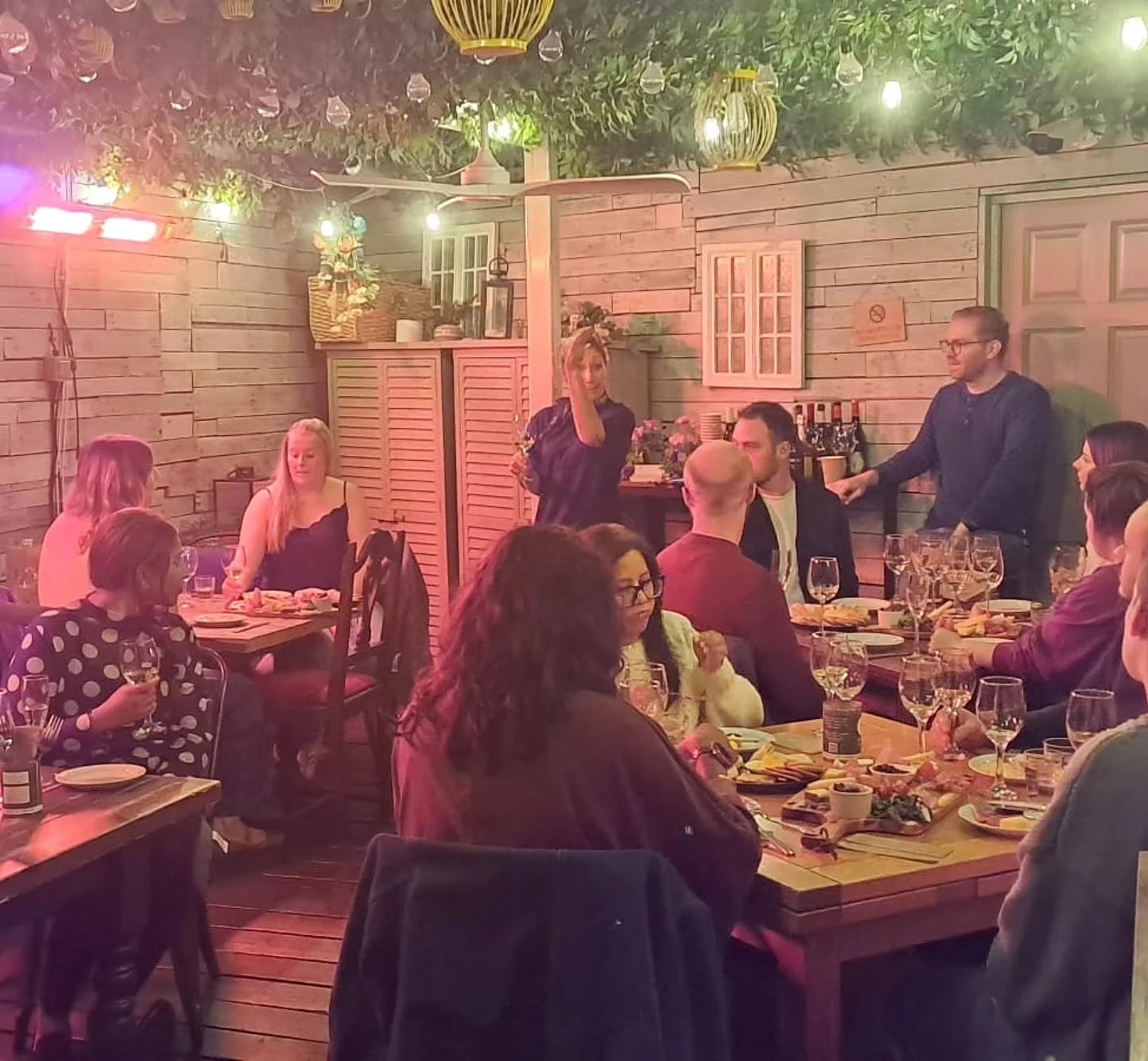 Last night's tasting 🍷❤️
New wines, delicious cheese and charcuterie, live music from the wonderful Emily and a courtyard full of lovely people.
Thank you to everyone who joined us for such a great evening.
Emily's back with us on Saturday 31st Octo