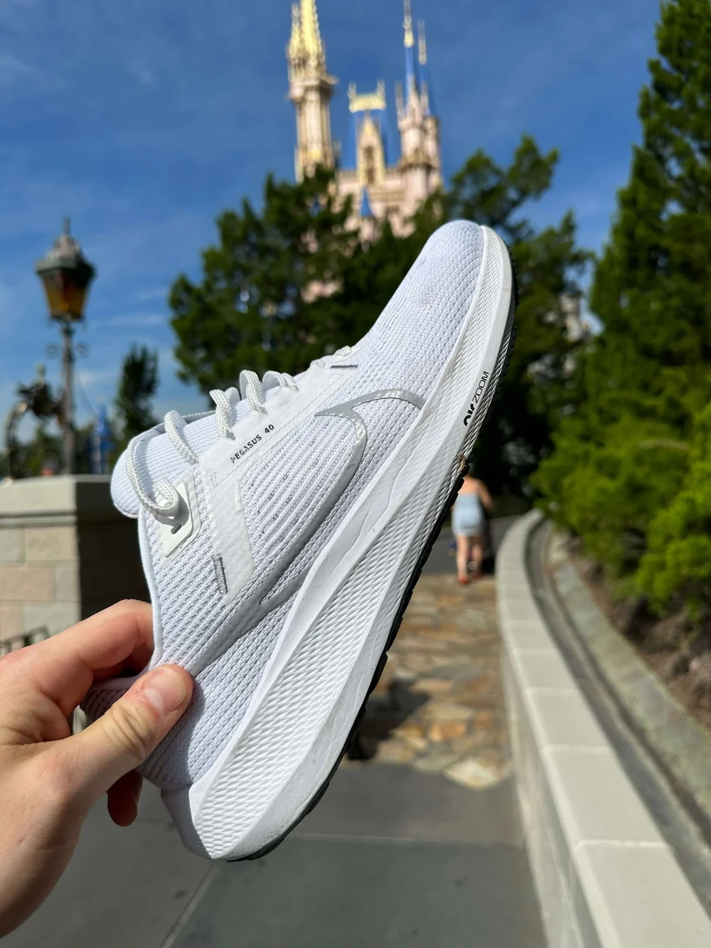good walking shoes for disney world