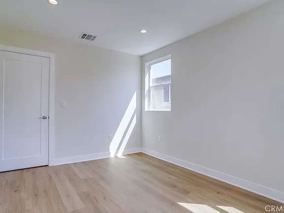 1417 W 84th Pl (15).webp