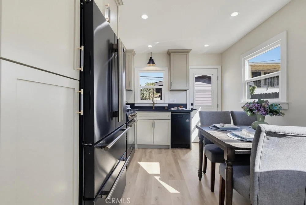 5868 Myrtle (24).jpg