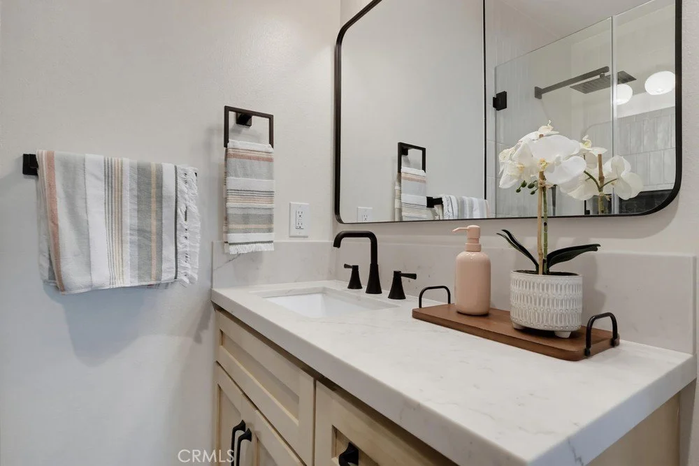 5868 Myrtle (9).jpg