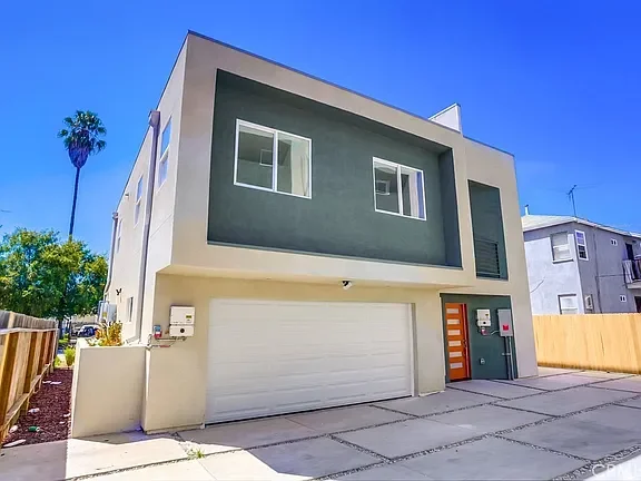 1417 W 84th Pl (4).webp