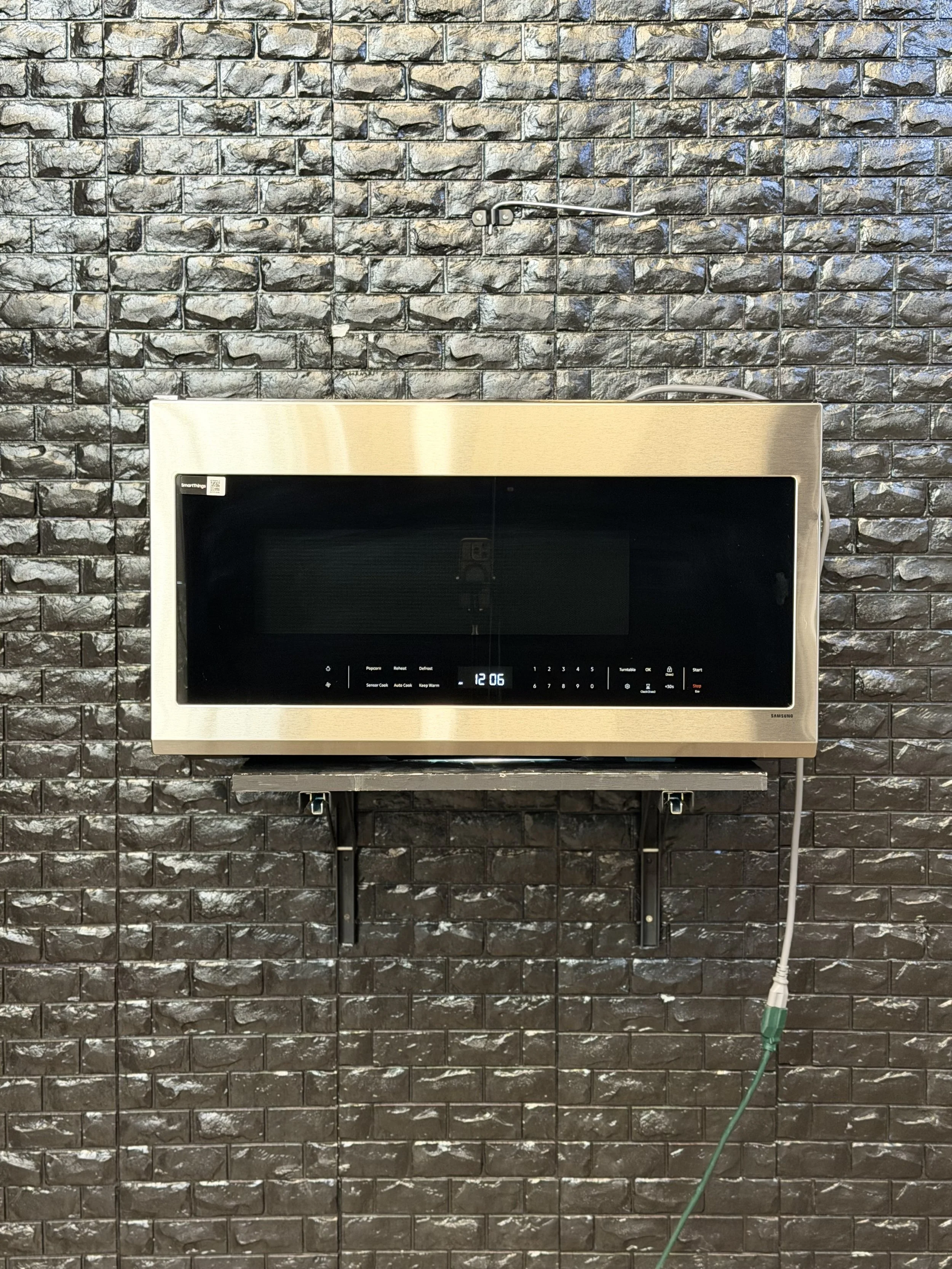 SAMSUNG MICROWAVE