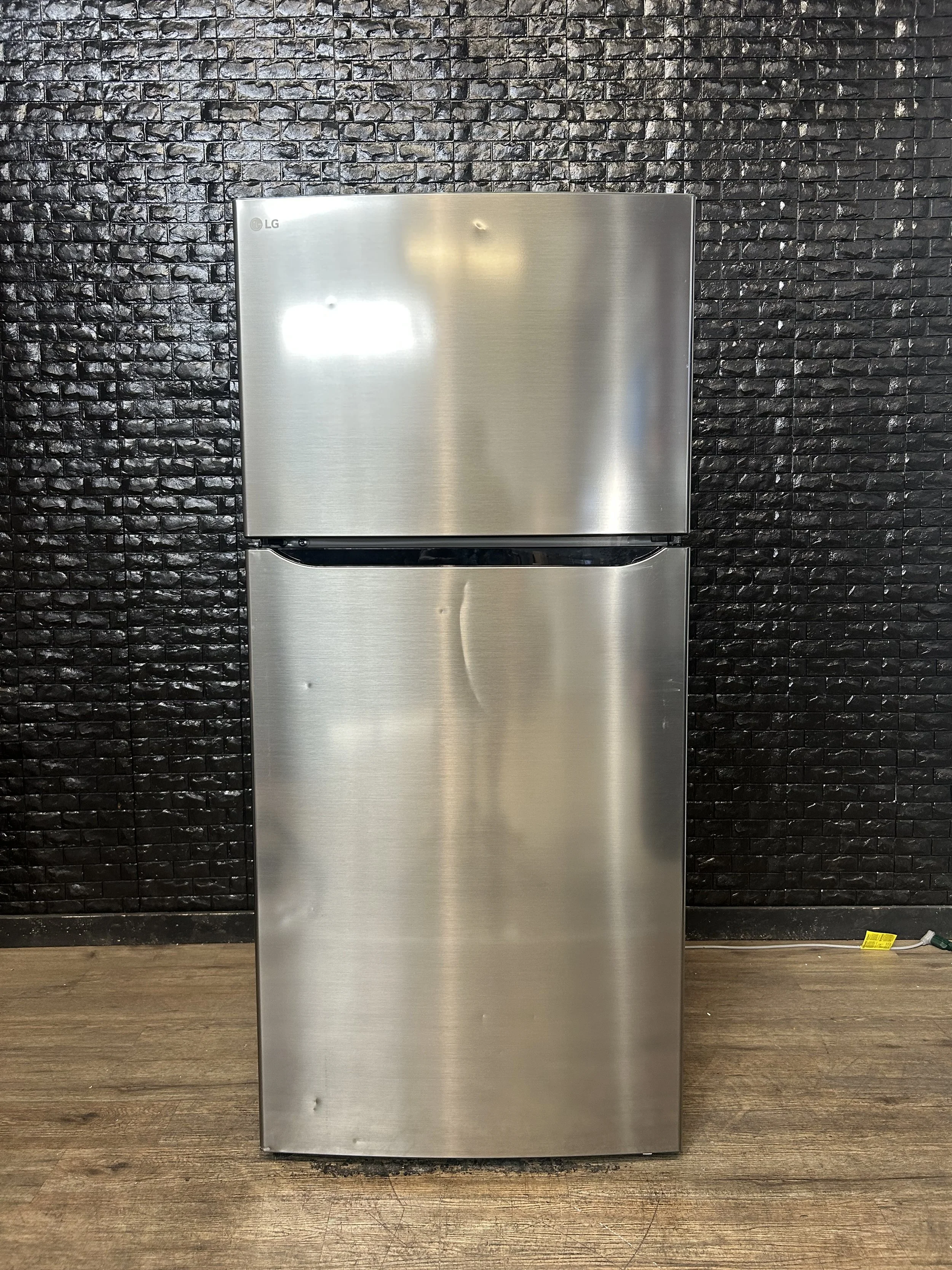 LG REFRIGERATOR