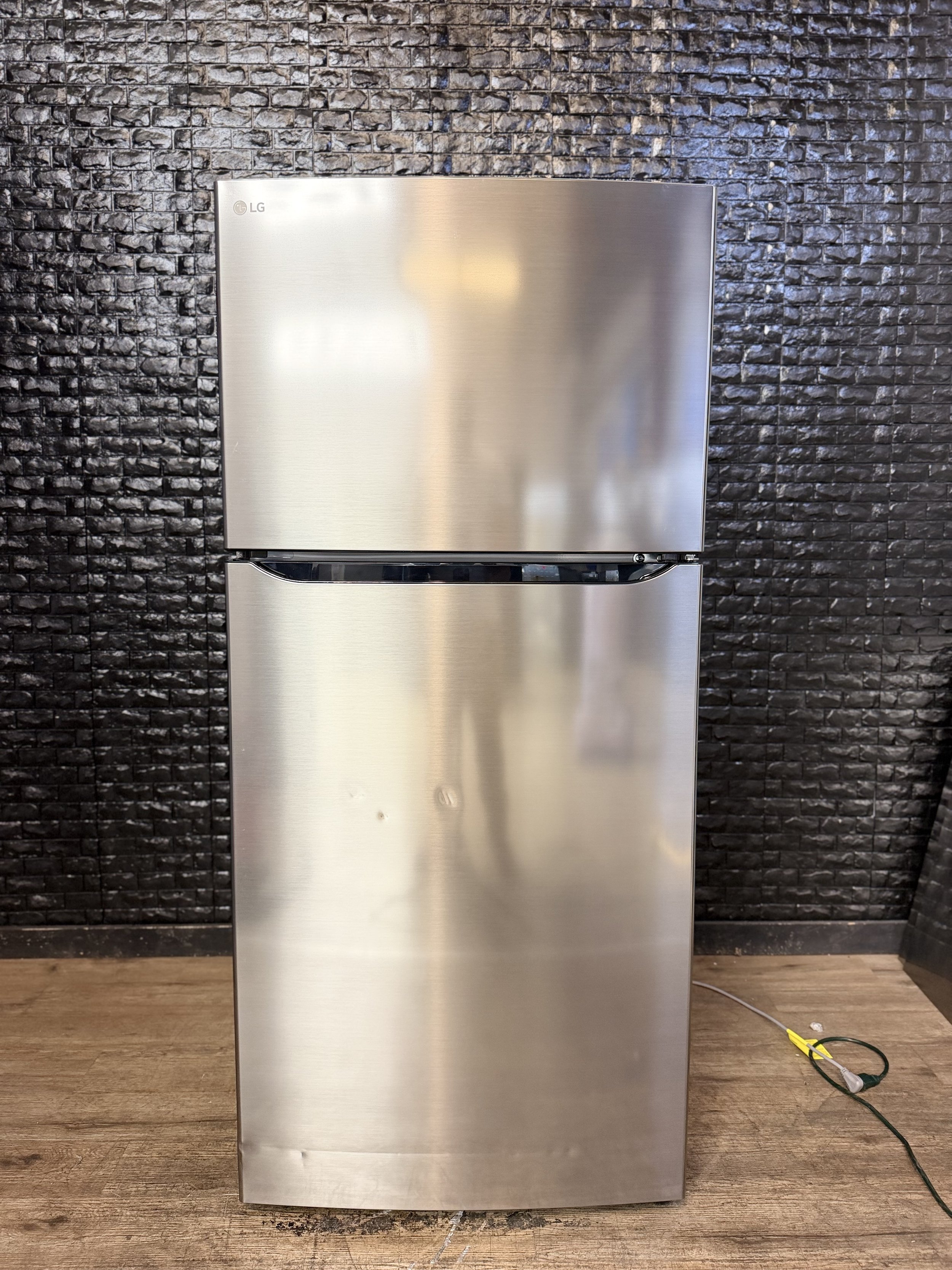 LG REFRIGERATOR