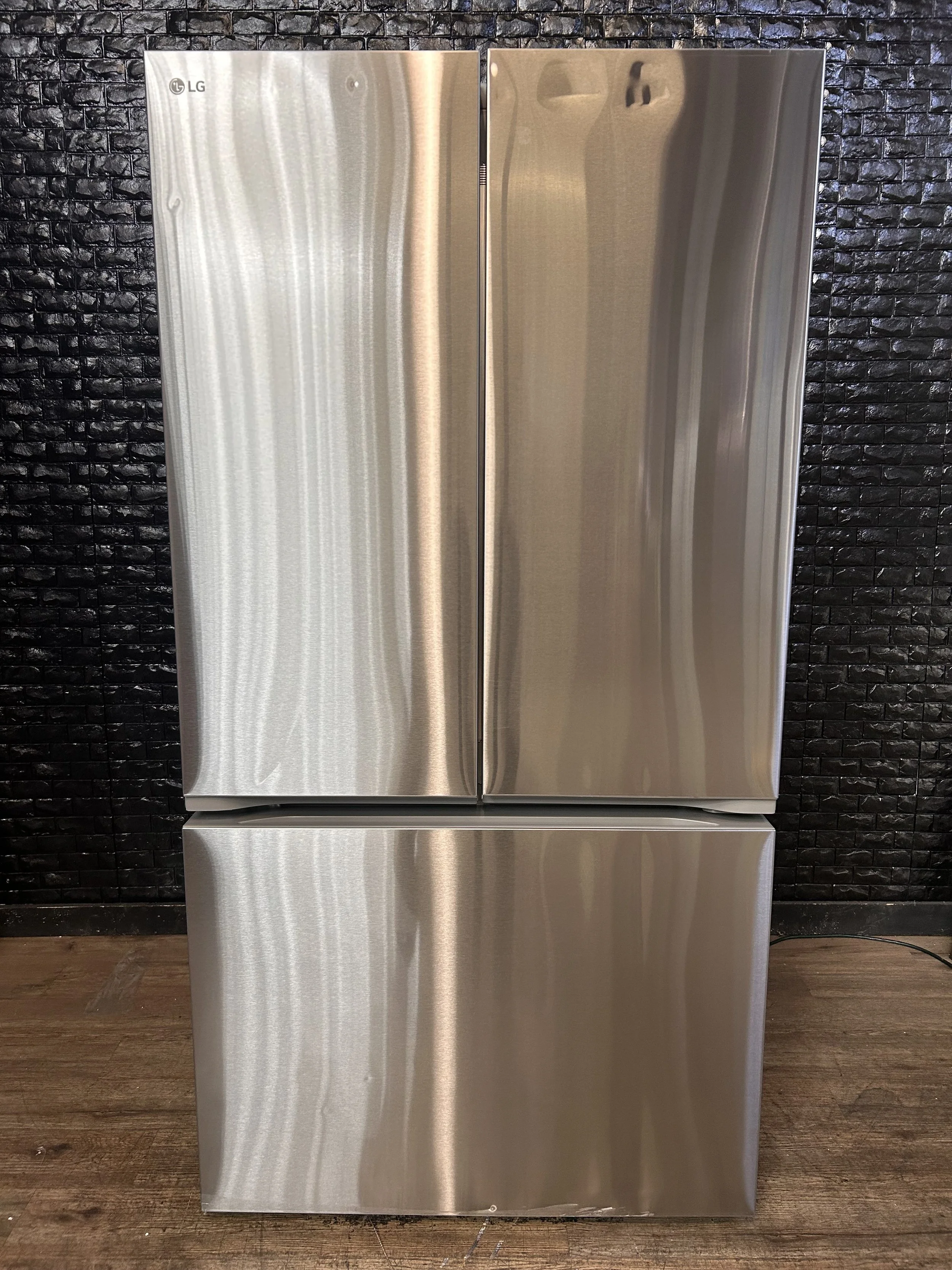 LG REFRIGERATOR