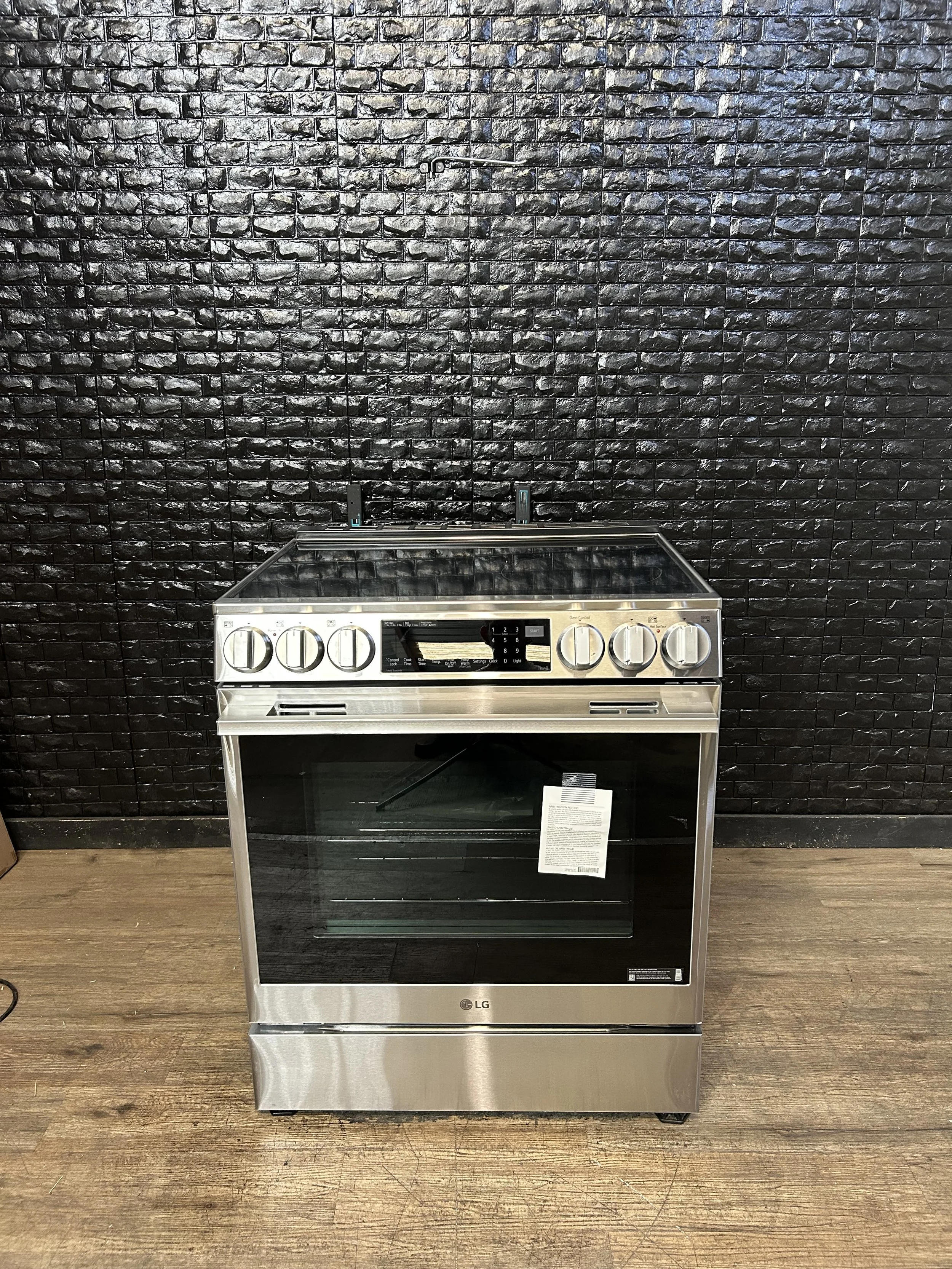 LG INDUCTION RANGE