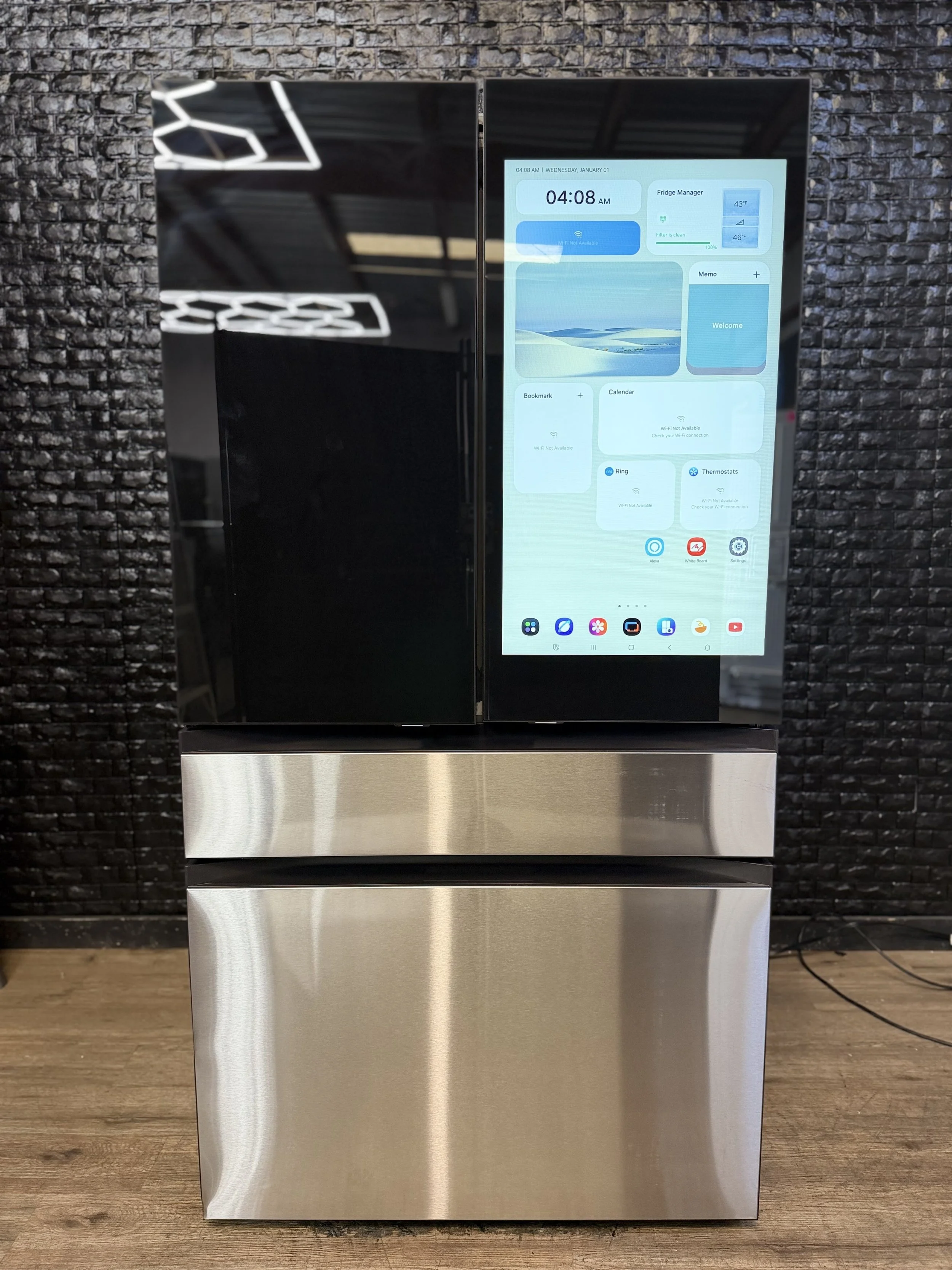 SAMSUNG BESPOKE FAMILY HUB REFRIGERATOR