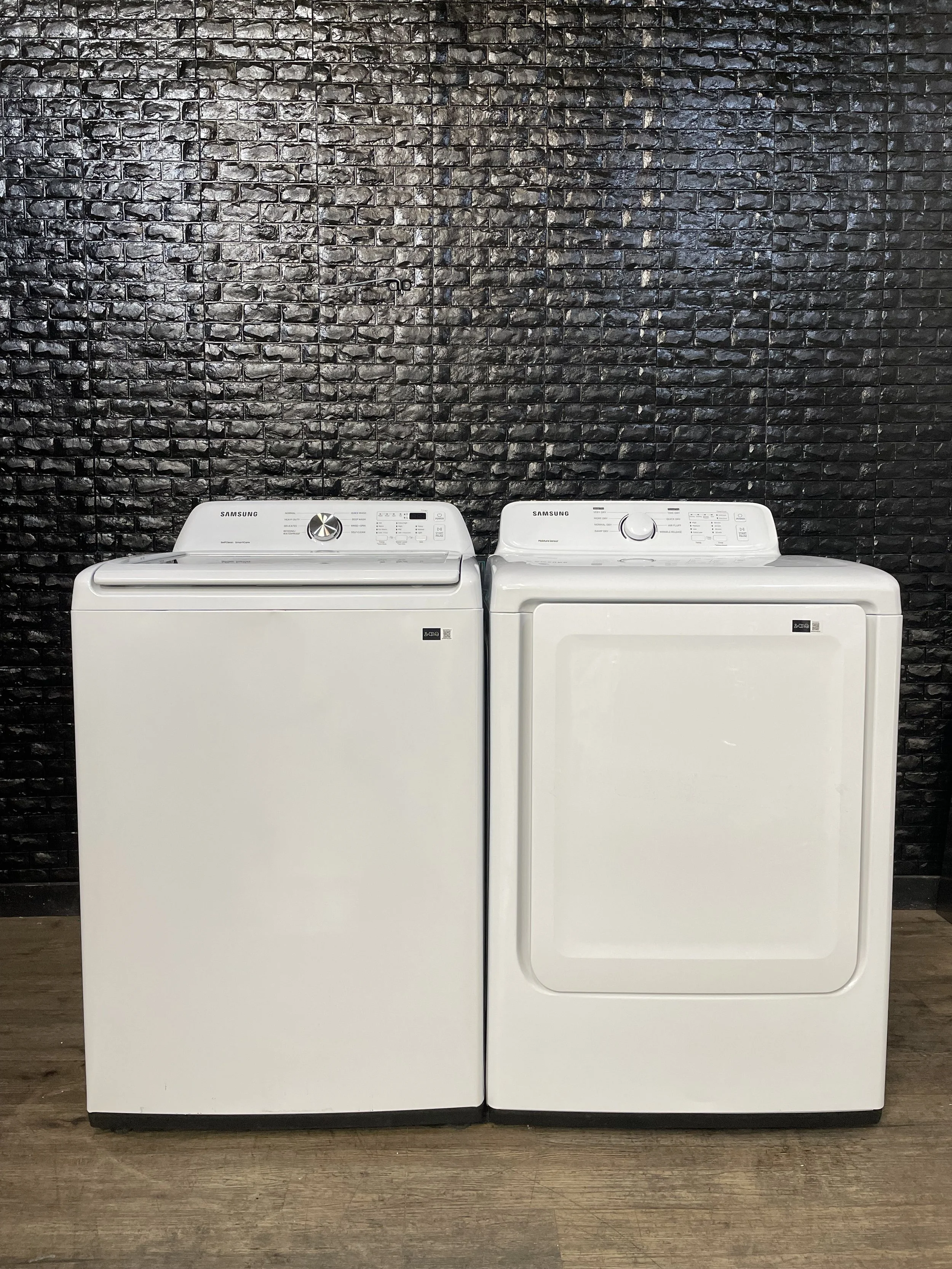 SAMSUNG ELECTRIC LAUNDRY SET
