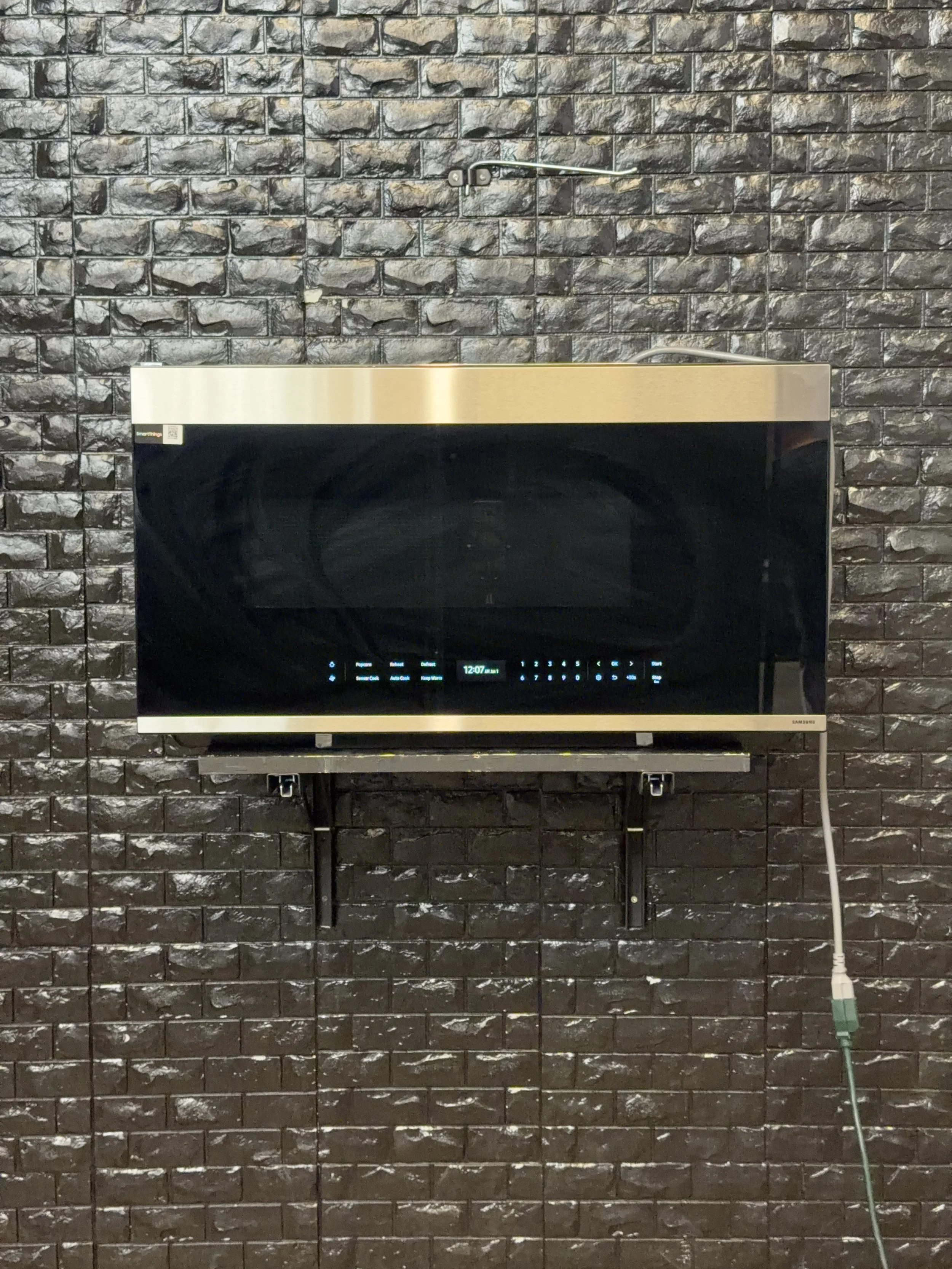 SAMSUNG MICROWAVE