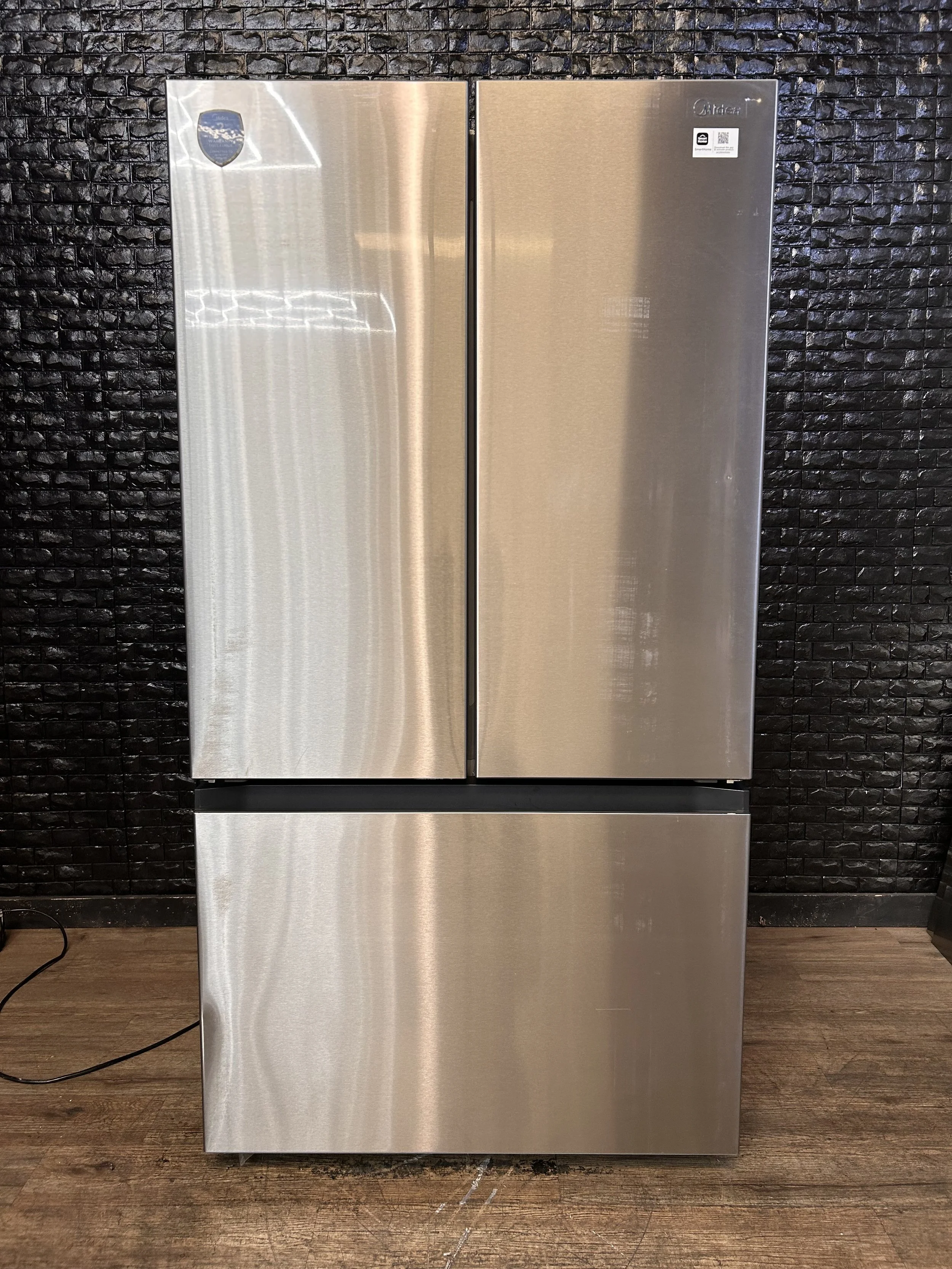 MIDEA REFRIGERATOR