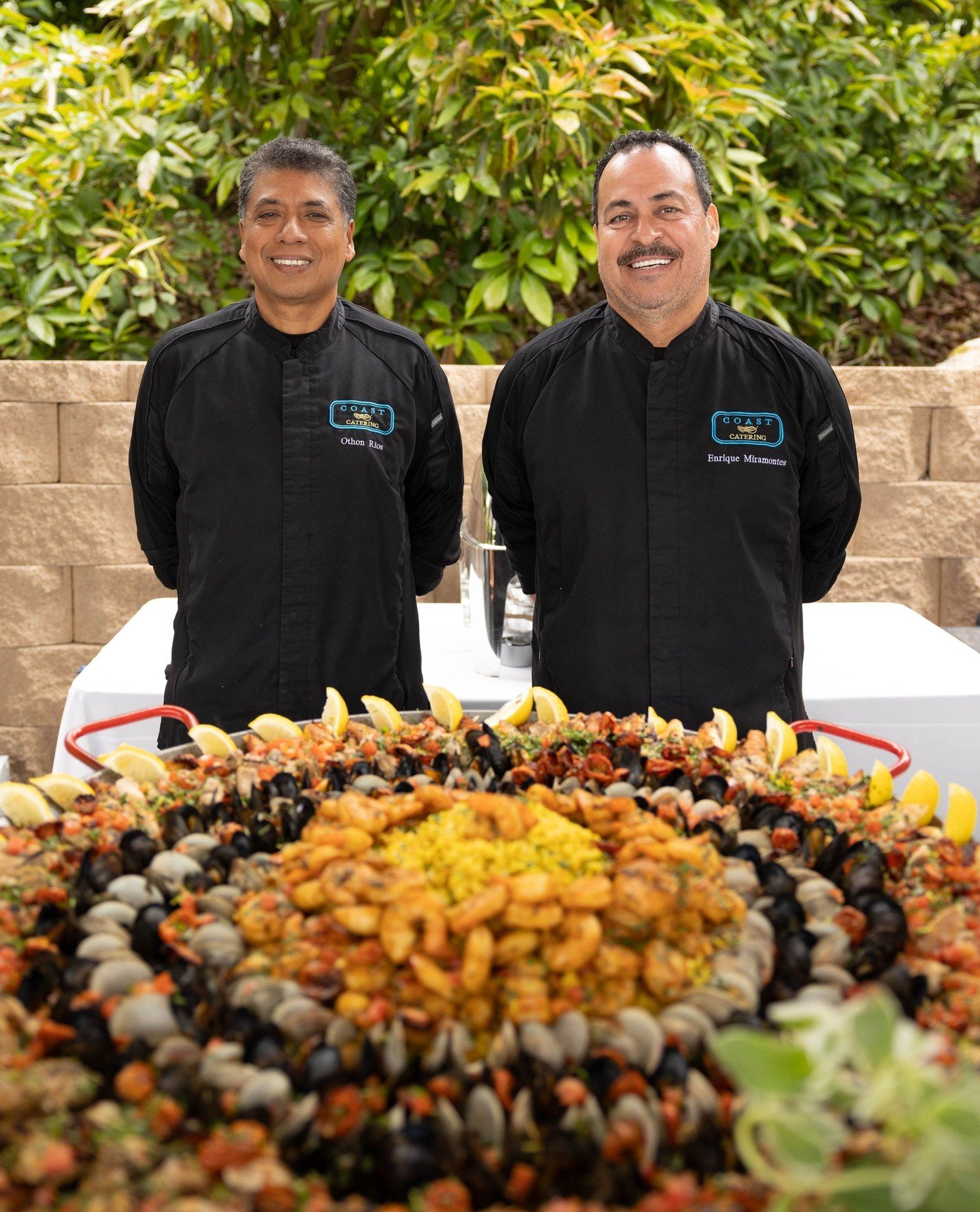 Our team had such a great time serving up Paella at @ranchoguejitoweddings Meet &amp; Greet earlier this month! 🥘⁠
⁠
Photography: @kaylunapix⁠