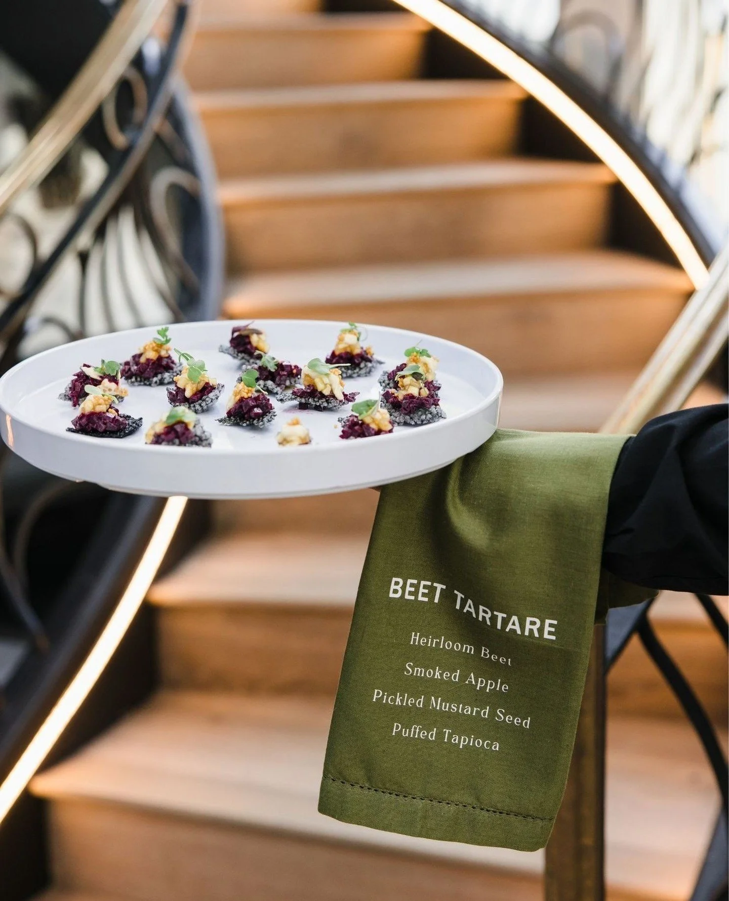 Our heirloom beet tartare with smoked apple, pickled mustard seed, puffed tapioca, and micro greens, paired with @forloveandforever&rsquo;s napkins, is a beautiful way to wow your guests (vegan &amp; gluten-free!)⁠
⁠
⁠
Vendors&mdash;⁠
Venue: @grandbl