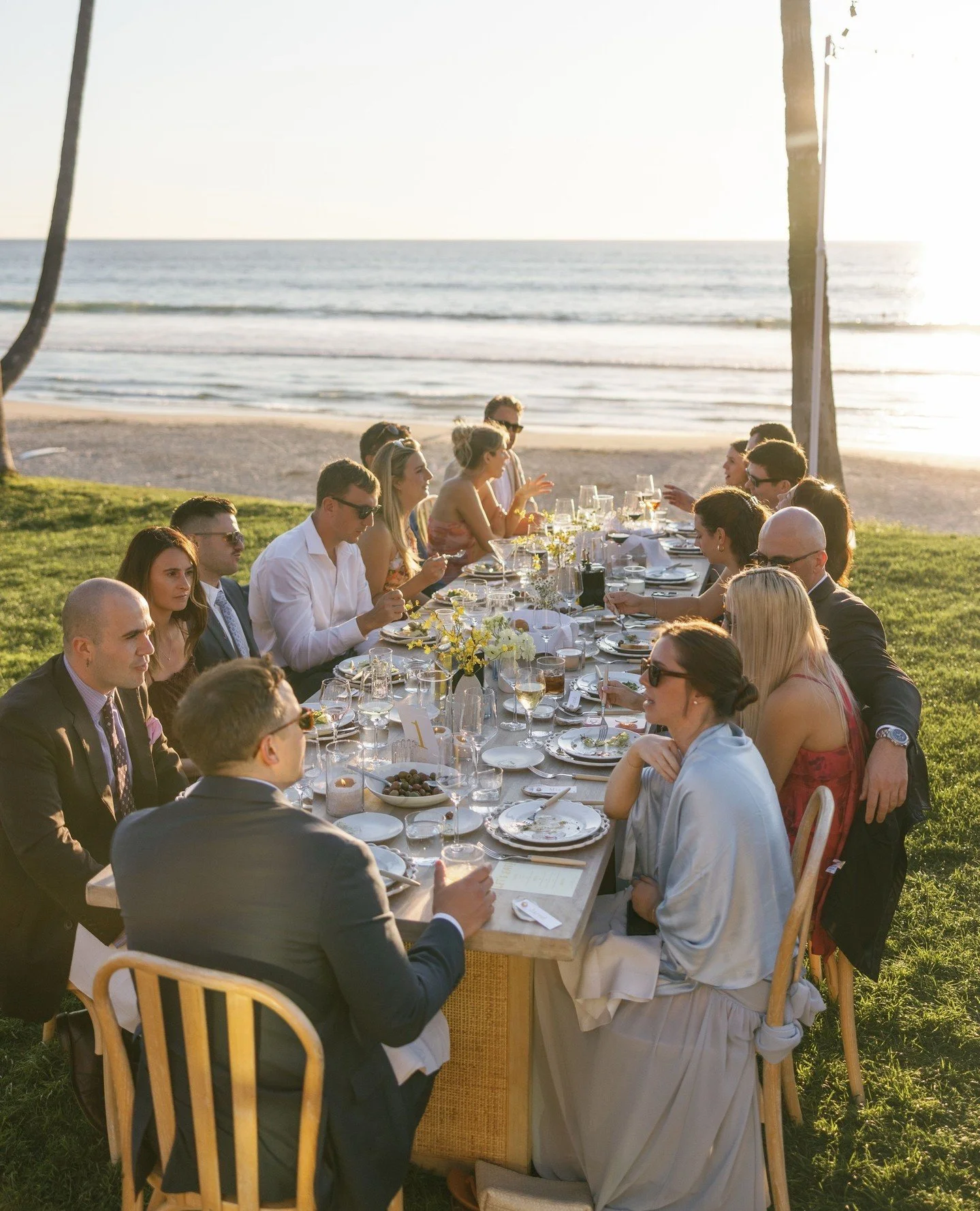 There's really nothing that beats a seaside celebration 🌊⁠
⁠
⁠
Venue: Scripps Seaside Forum⁠
Planning &amp; design: @treschicaffairs⁠
Photography: @jesslivingphoto⁠
Video: @ironandfern⁠
Florals: @flor.esarturo⁠
Catering: @coastcatering⁠
Bar: @giusep